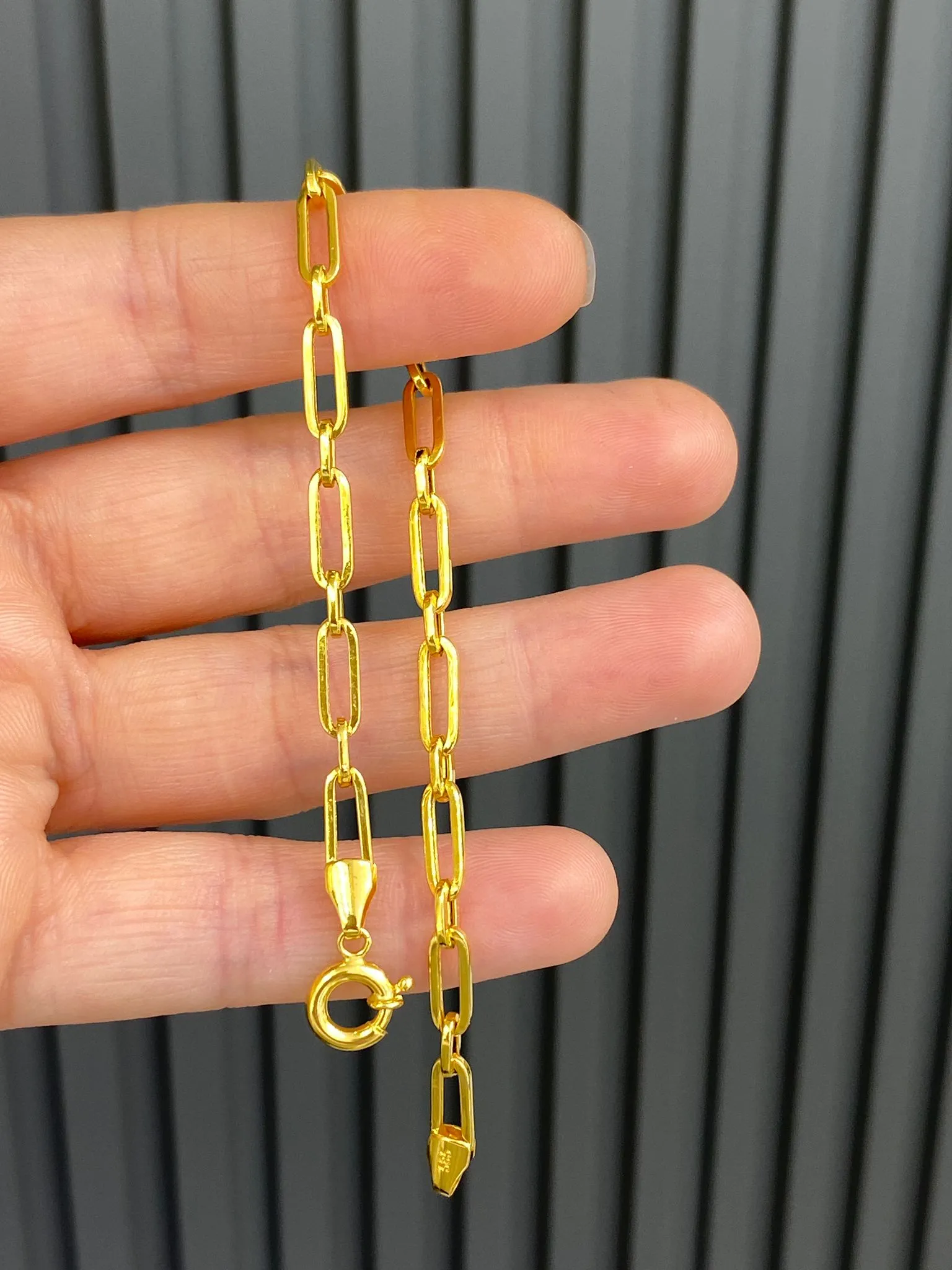 Favori Marka Ataç Model Bileklik