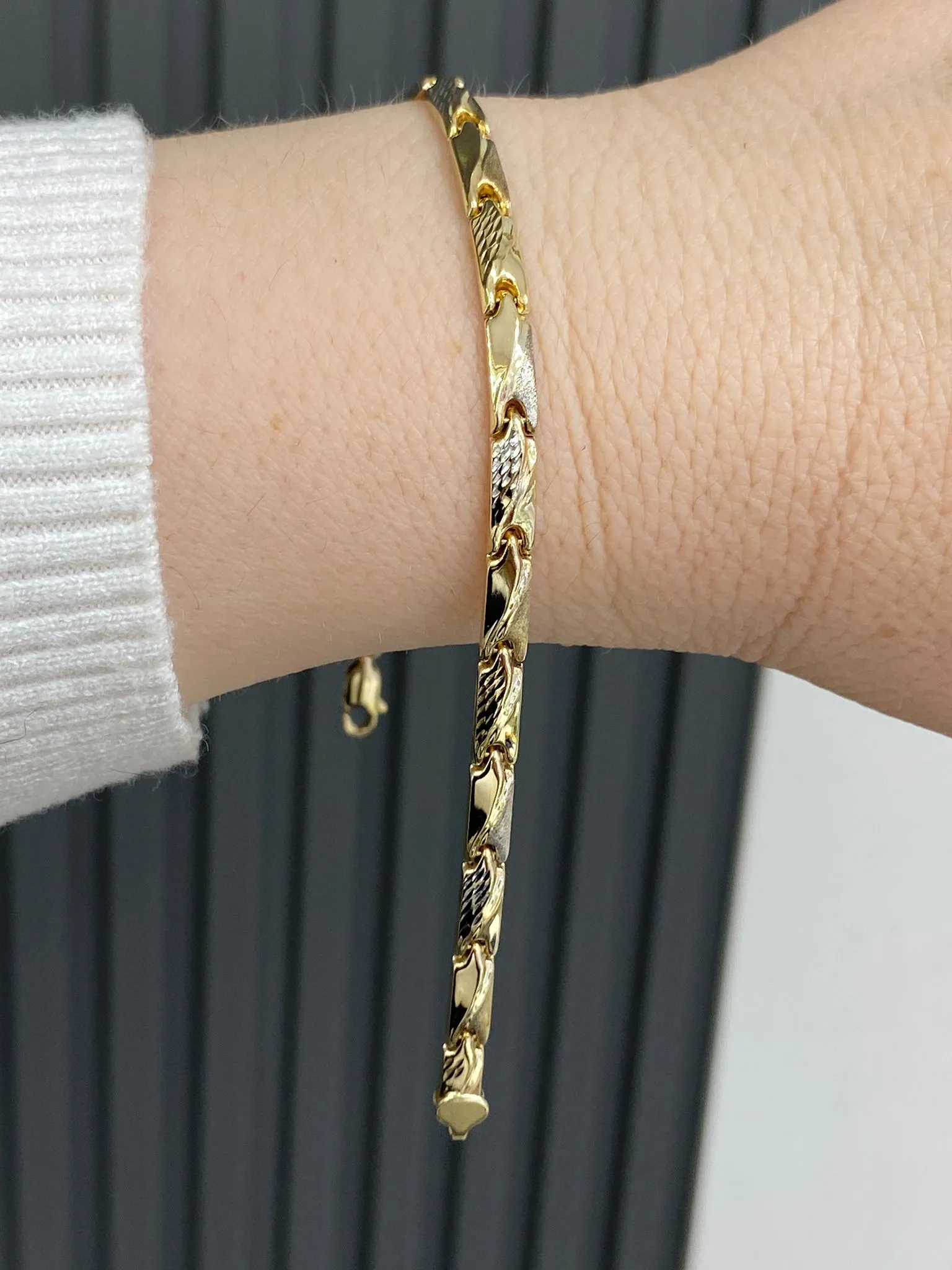 Favori Marka İtalyan Model Bileklik