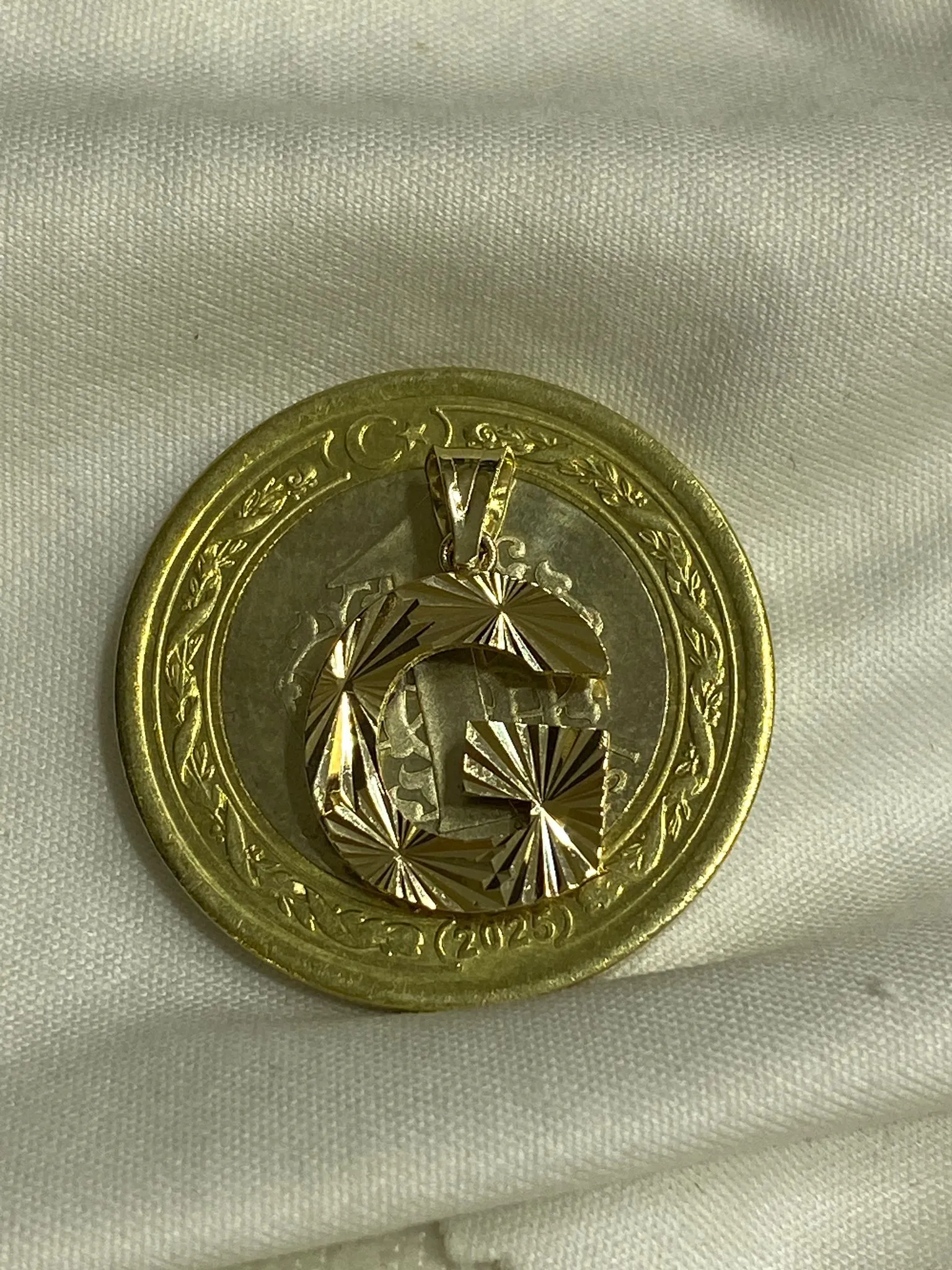 Favori Marka G Harfi Model Uç