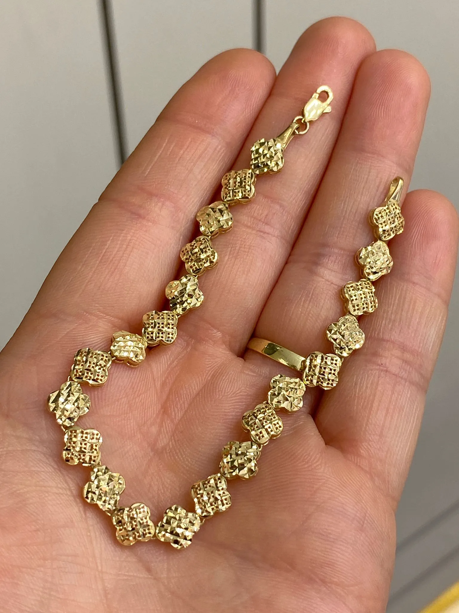 Favori Marka İtalyan Model Bileklik