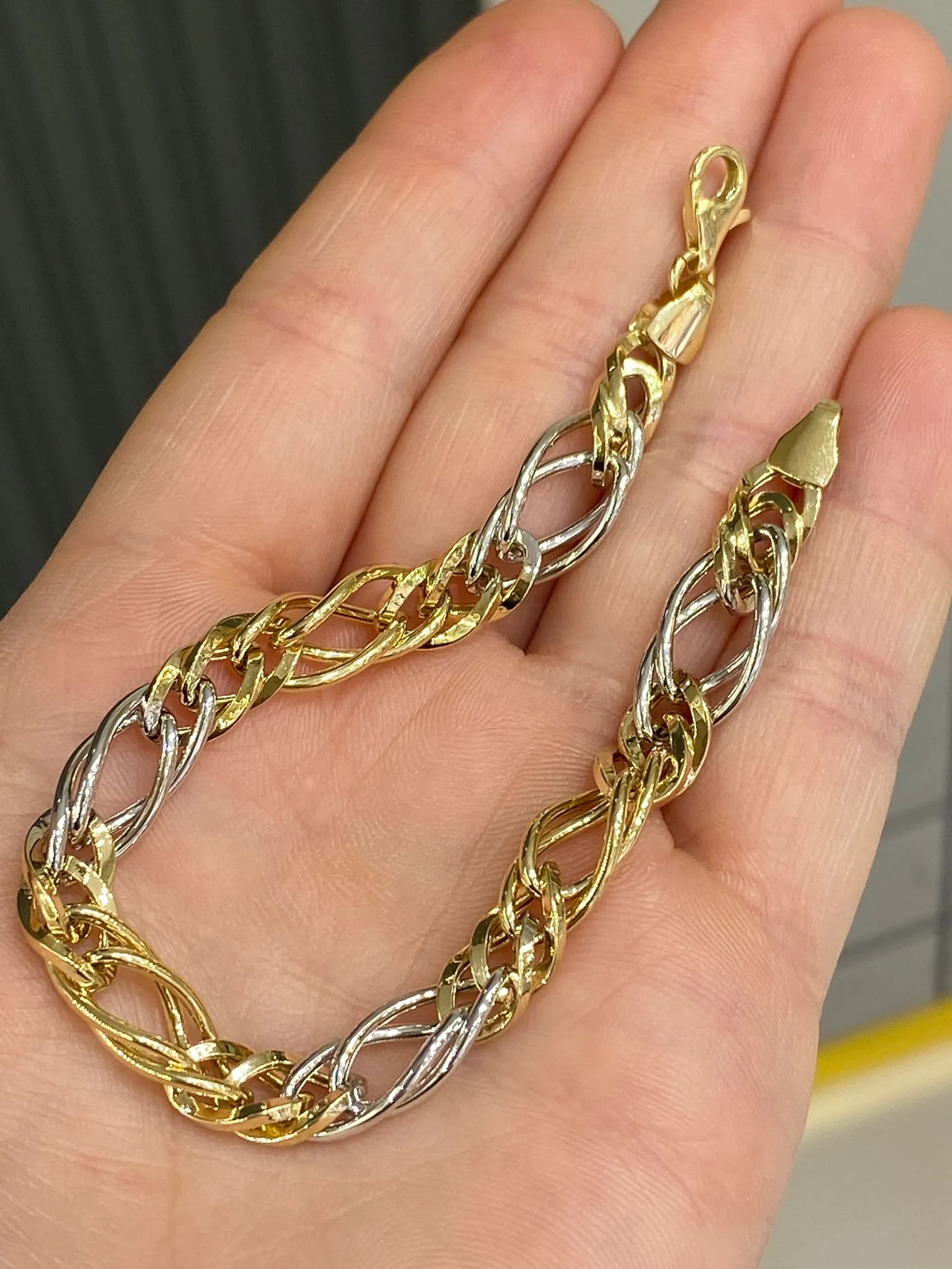 Favori Marka Çift Renk Bileklik