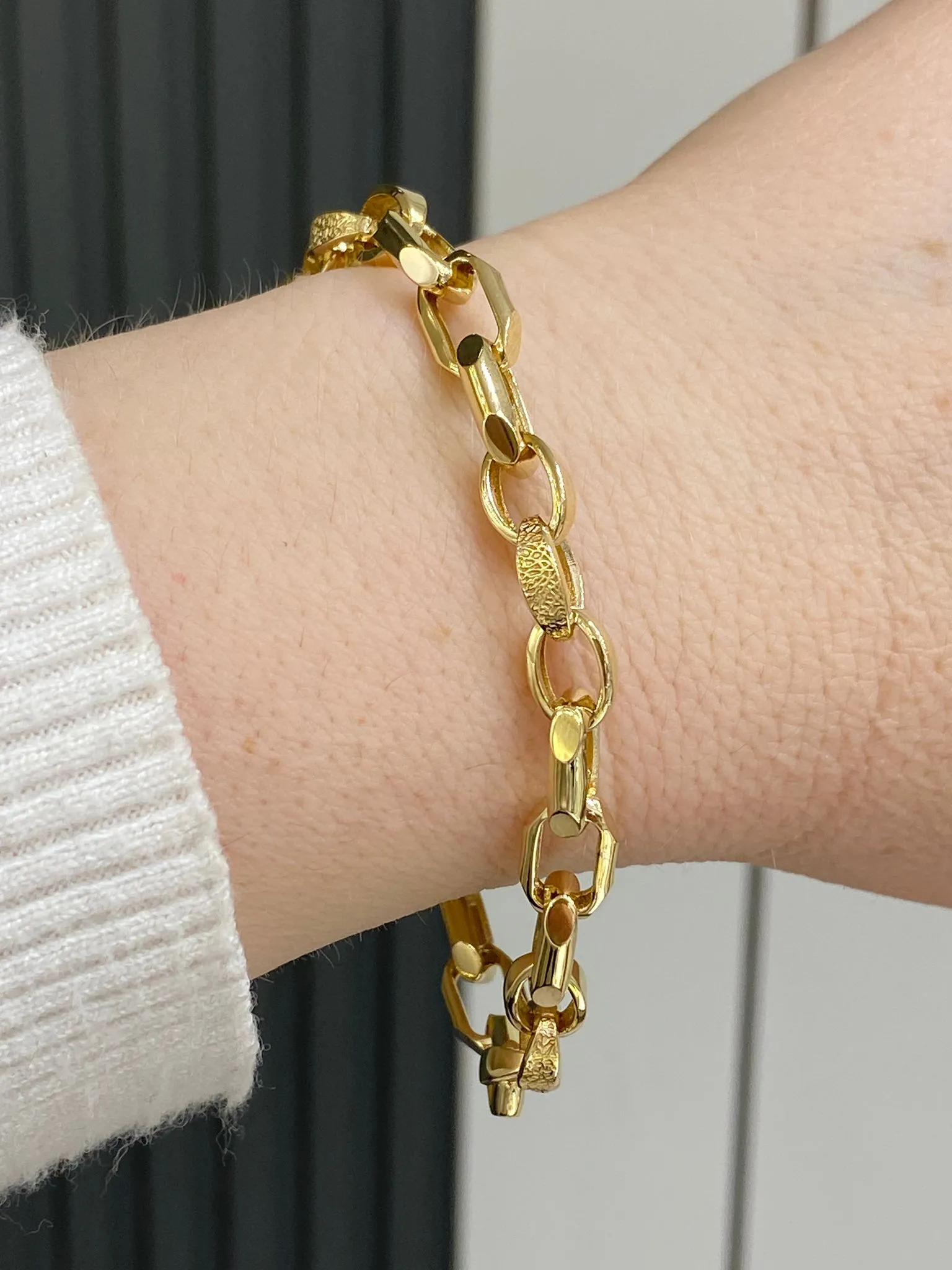 Favori Marka İtalyan Model Bileklik