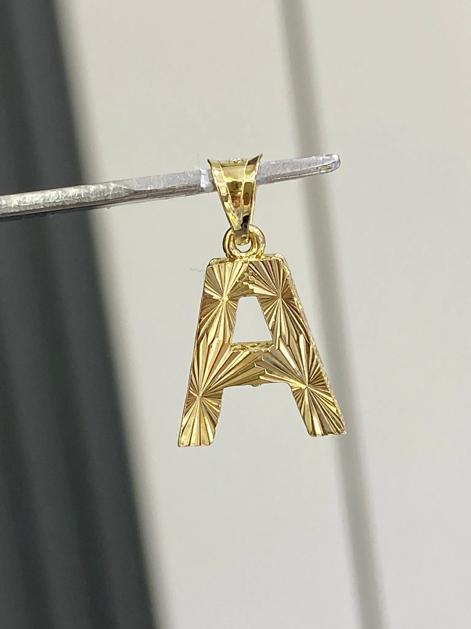 Favori Marka A Harfi Uç