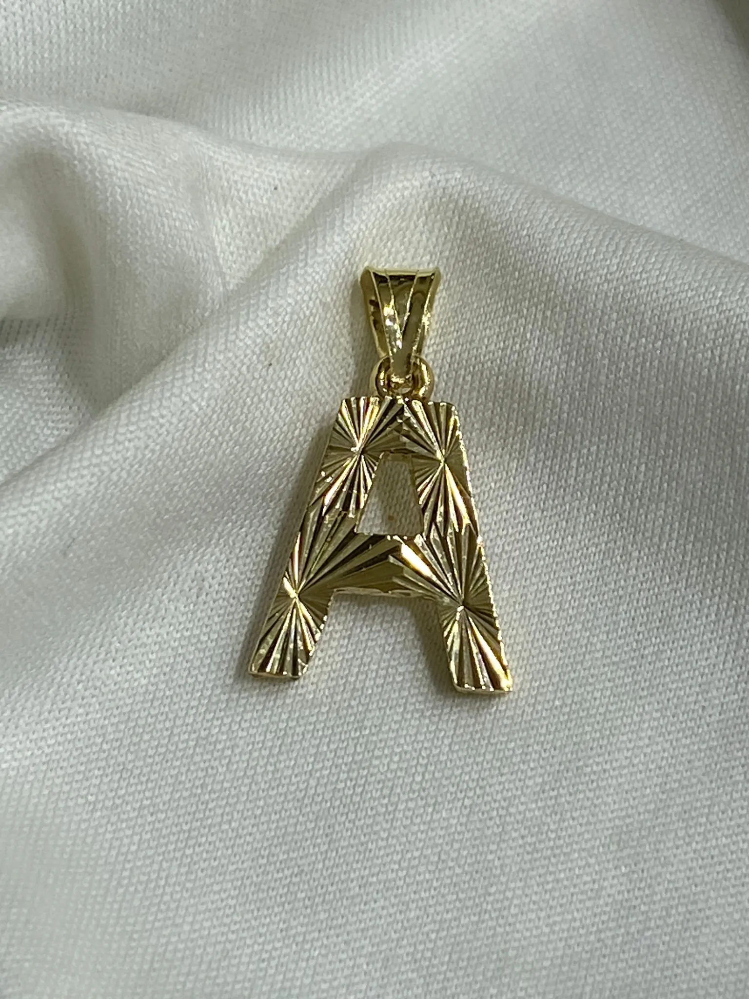 Favori Marka A Harfi Uç