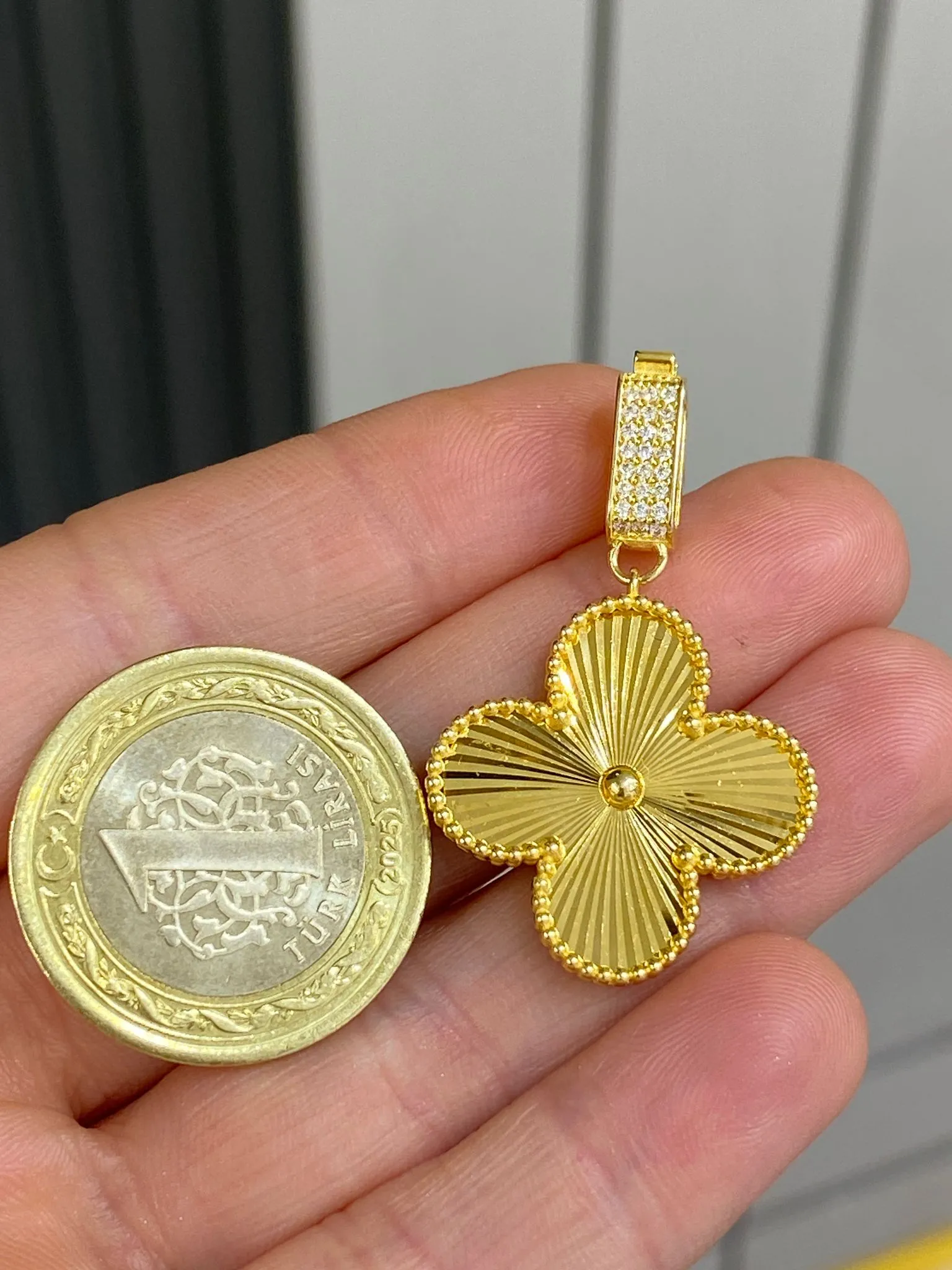 Favori Marka Yonca Model Uç