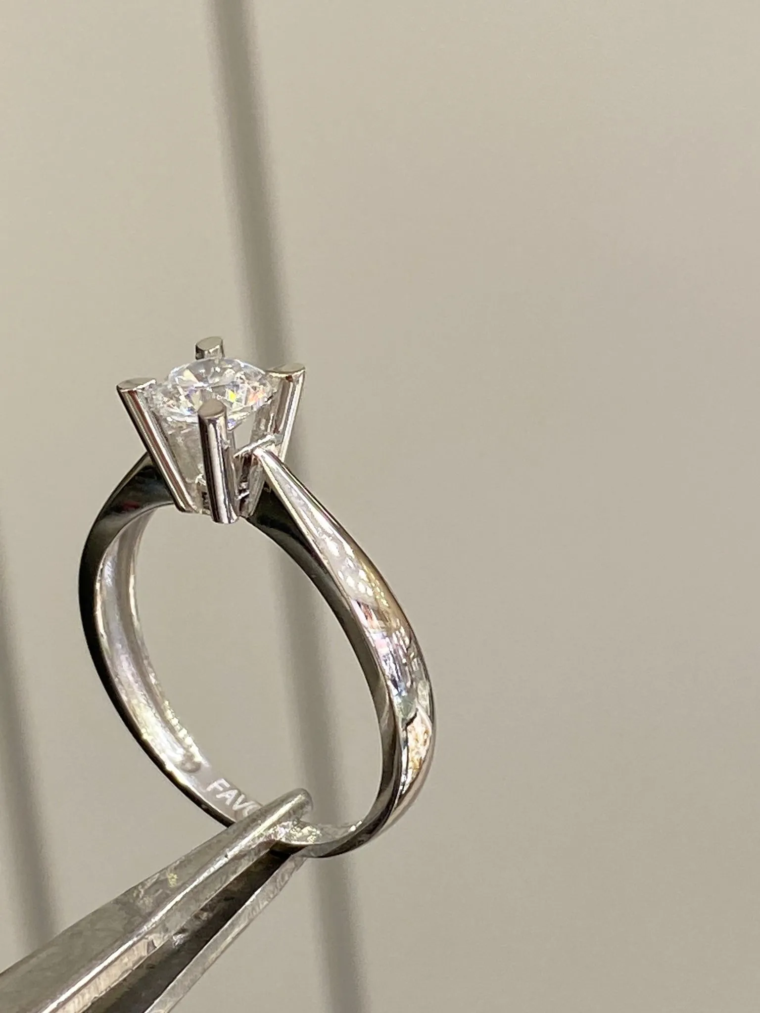 Favori Marka Tek Taş Yüzük