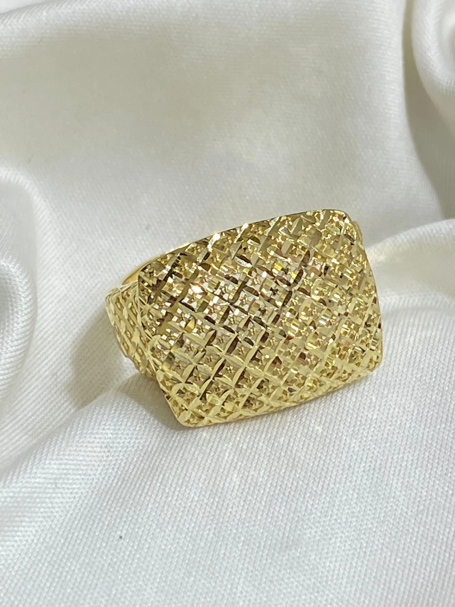 Favori Marka Tasarım Model Yüzük