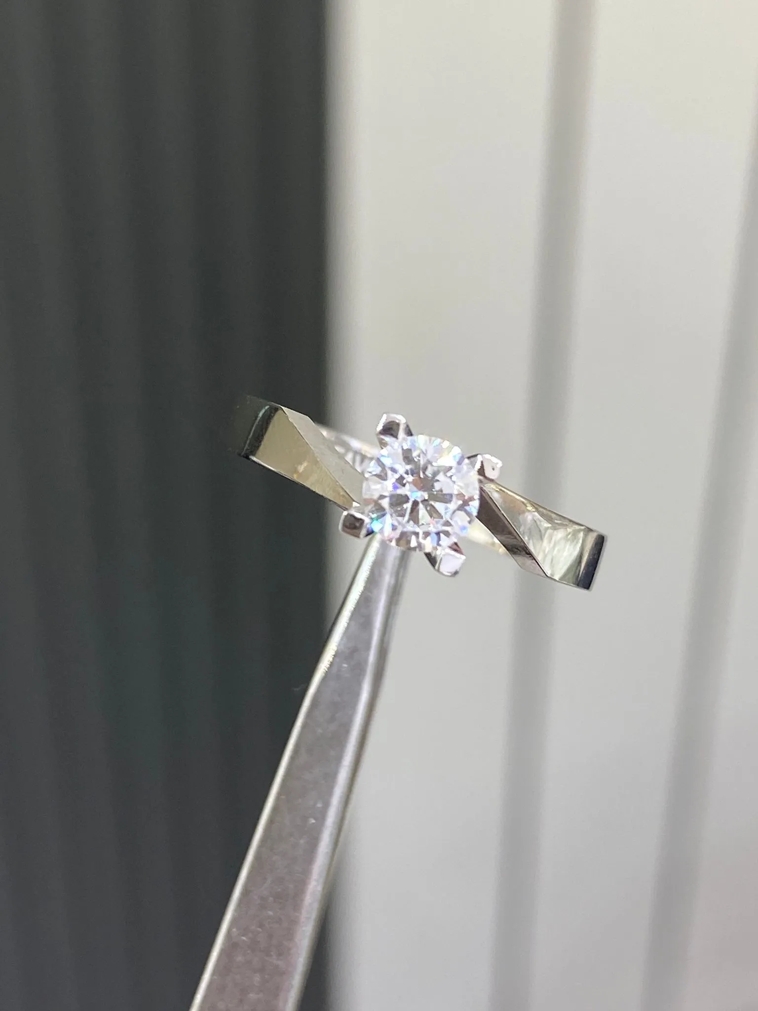 Favori Marka Tek Taş Yüzük