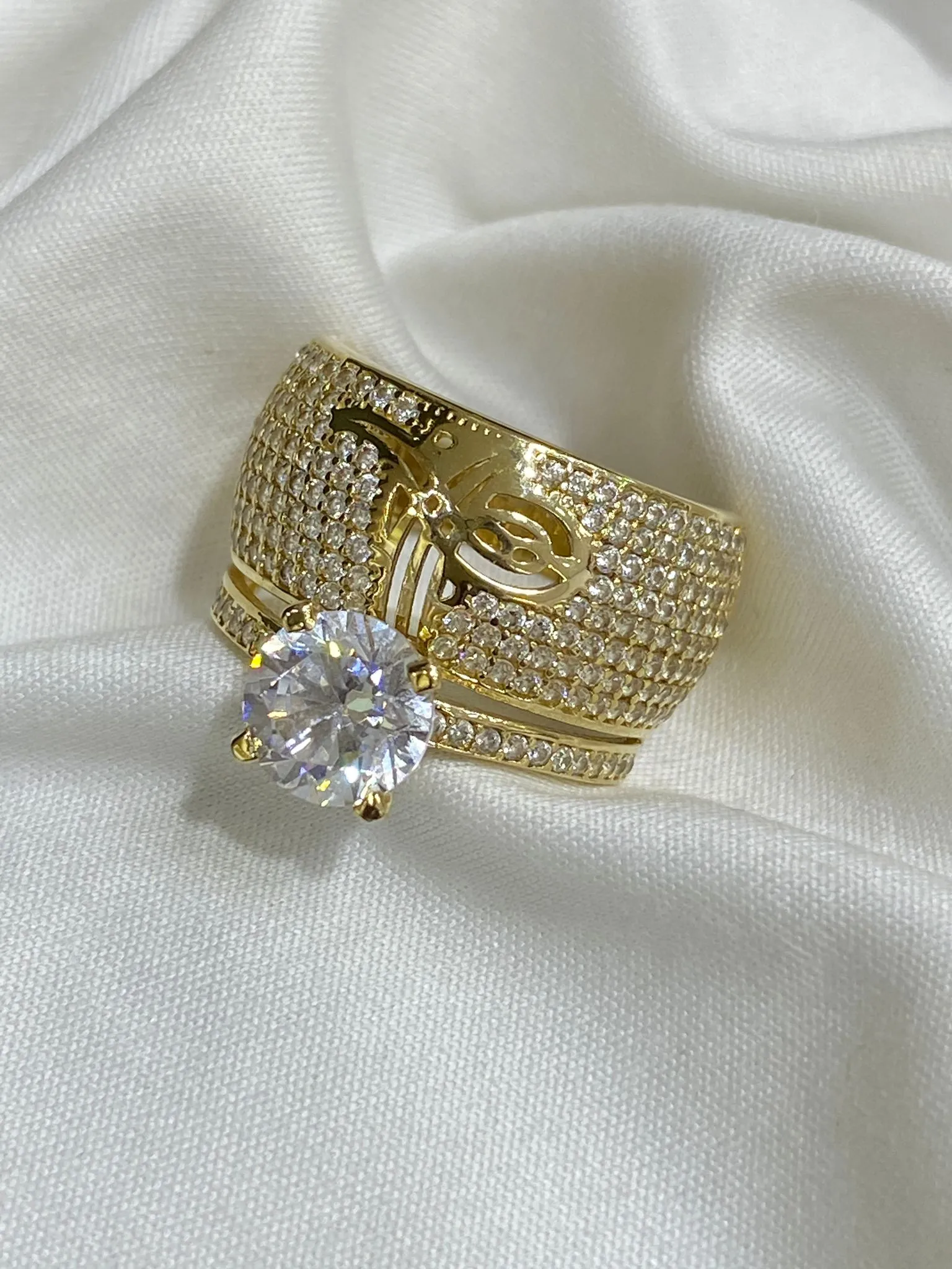 Favori Marka Tektaşlı Alyans Model  Yüzük