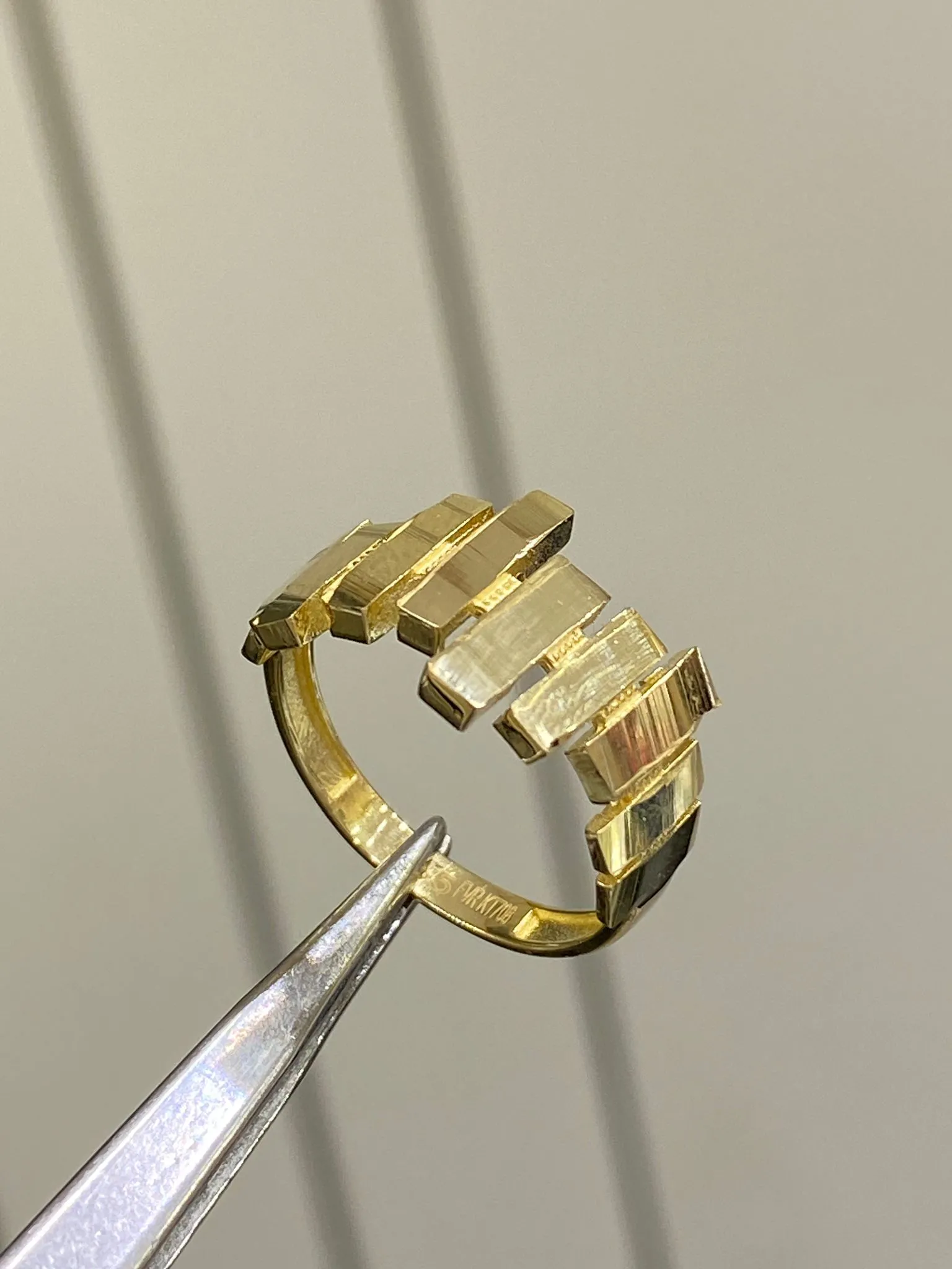 Favori Marka İtalyan Model Yüzük