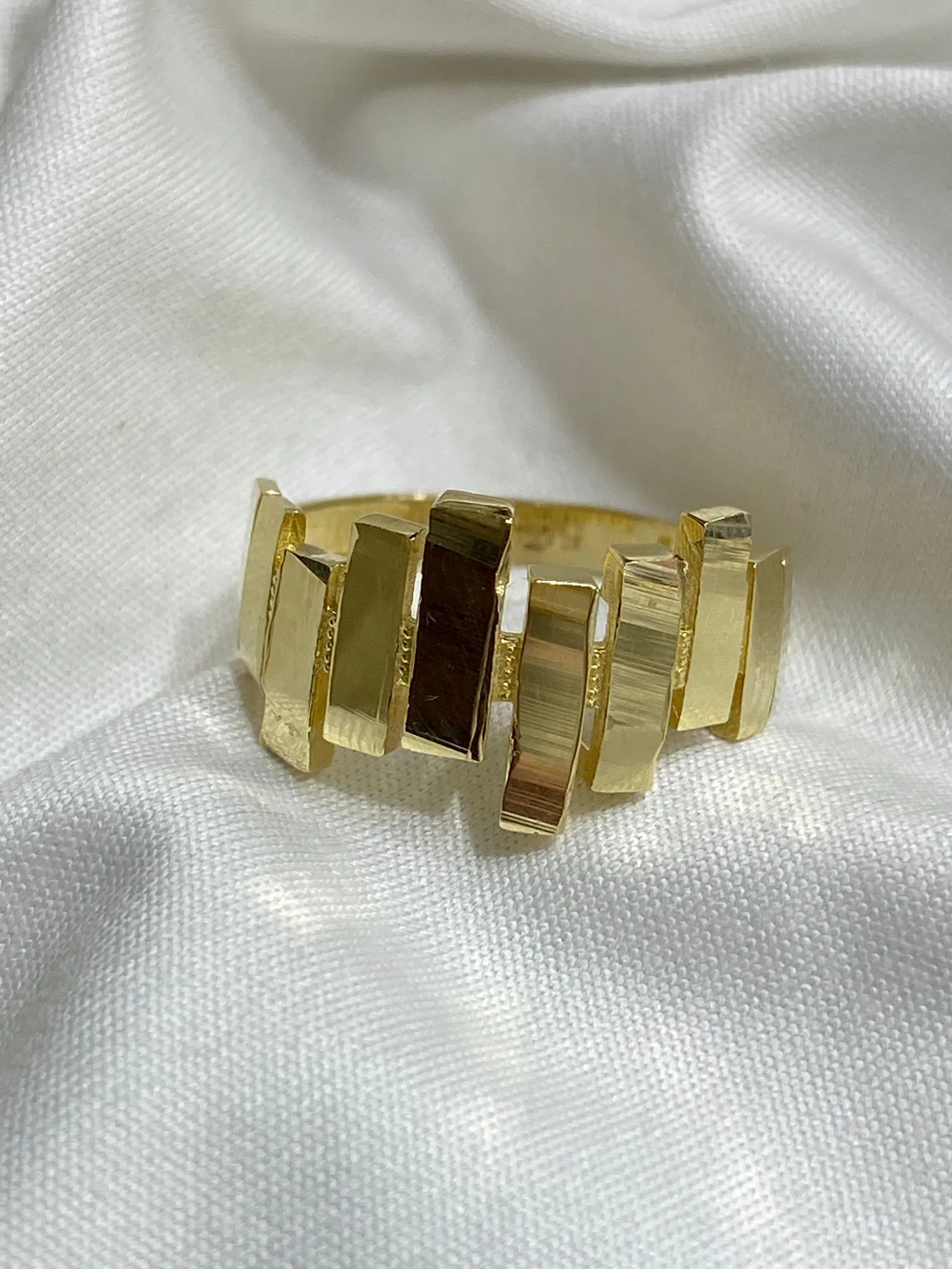 Favori Marka İtalyan Model Yüzük