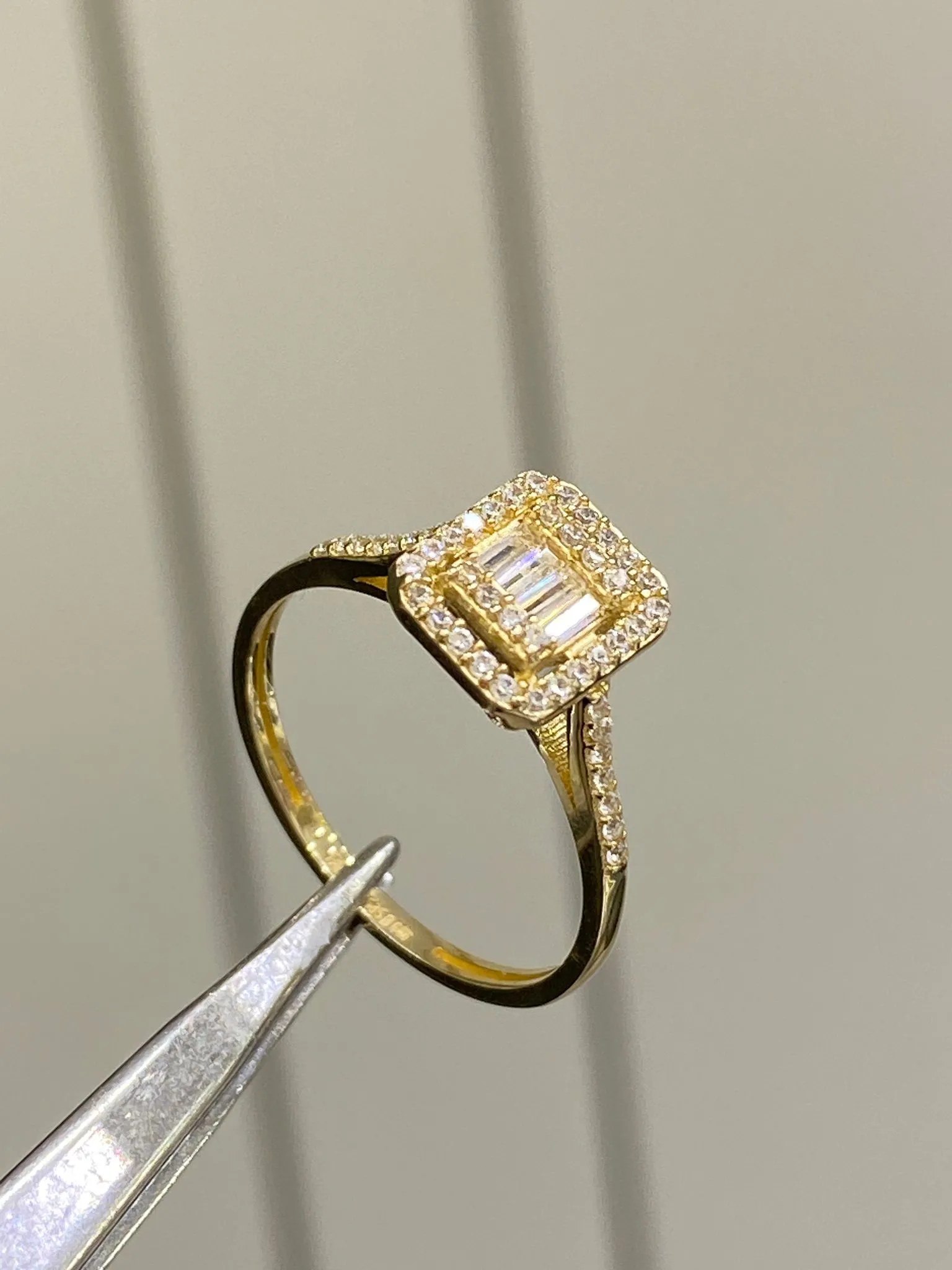 Favori Marka Baget Model Yüzük