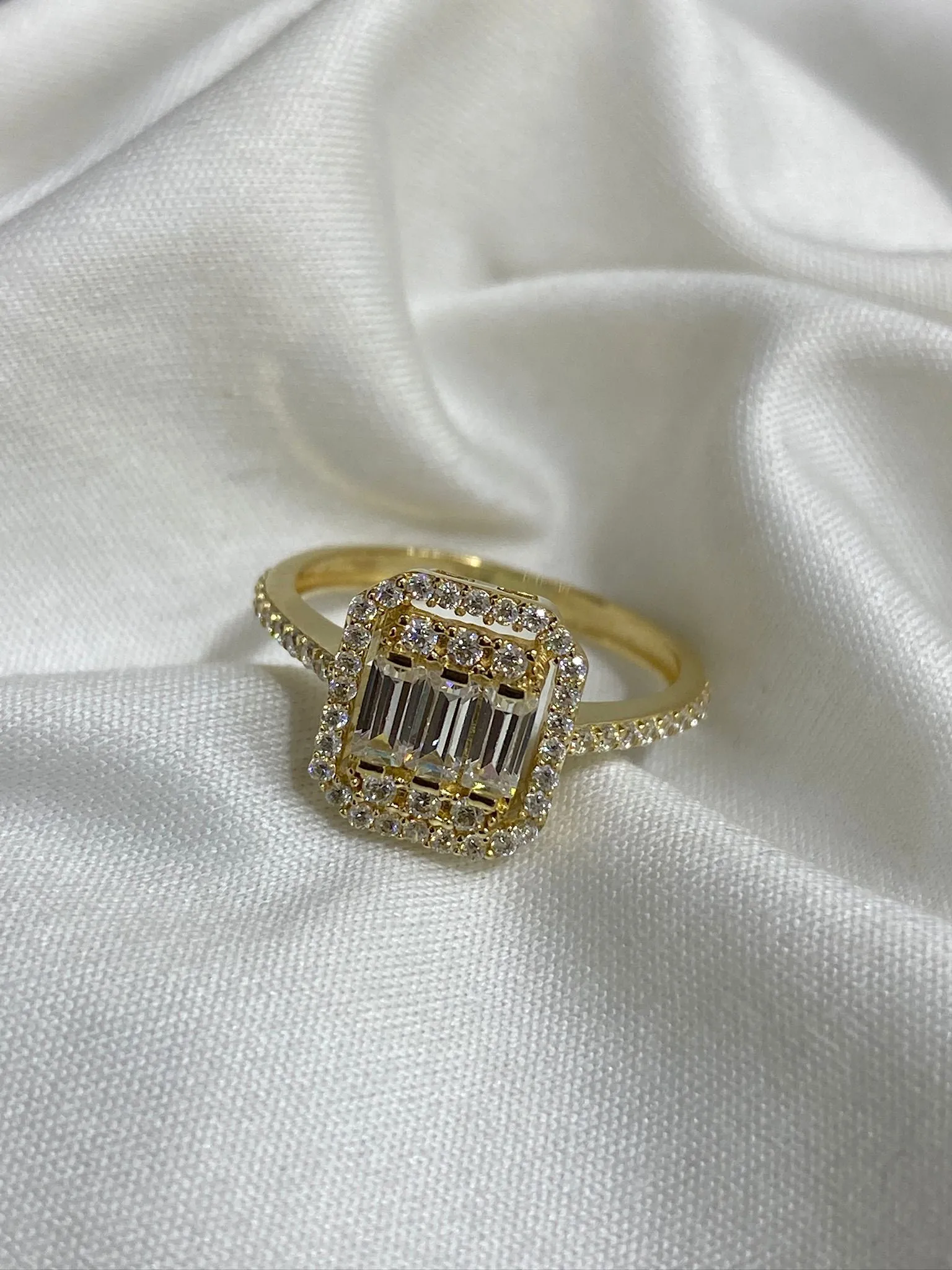 Favori Marka Baget Model Yüzük