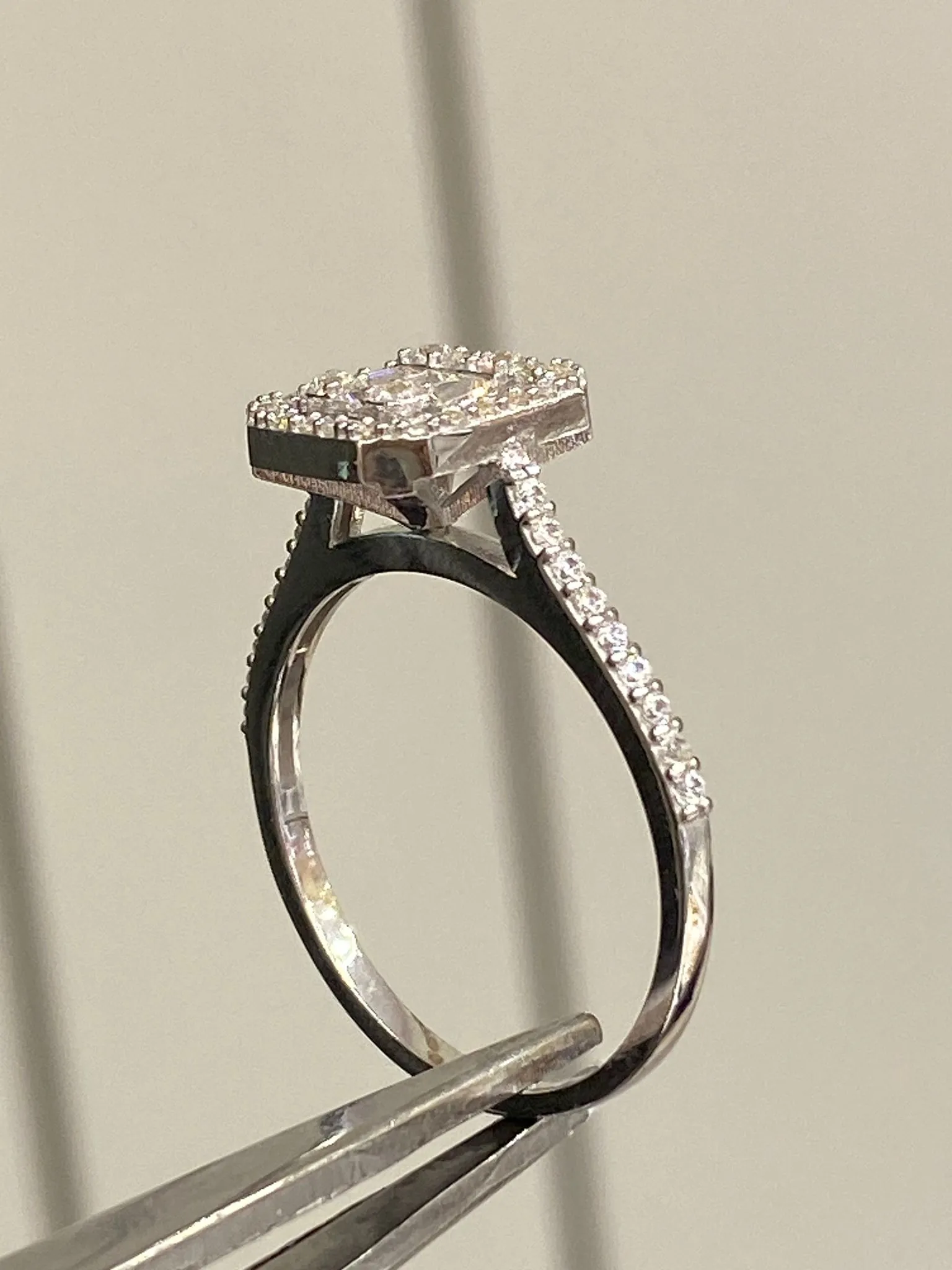 Favori Marka Baget Model Yüzük