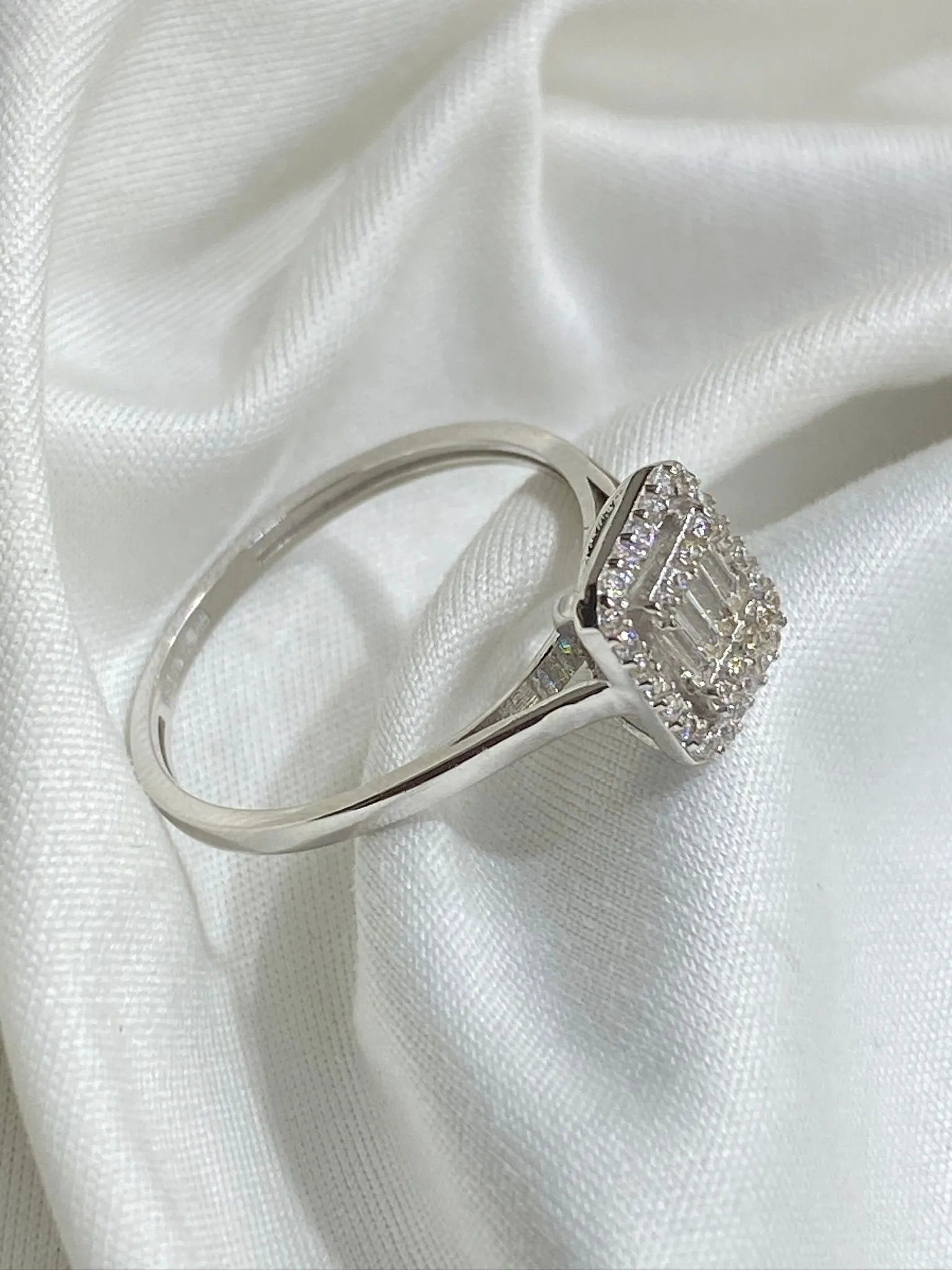 Favori Marka Baget Model Yüzük