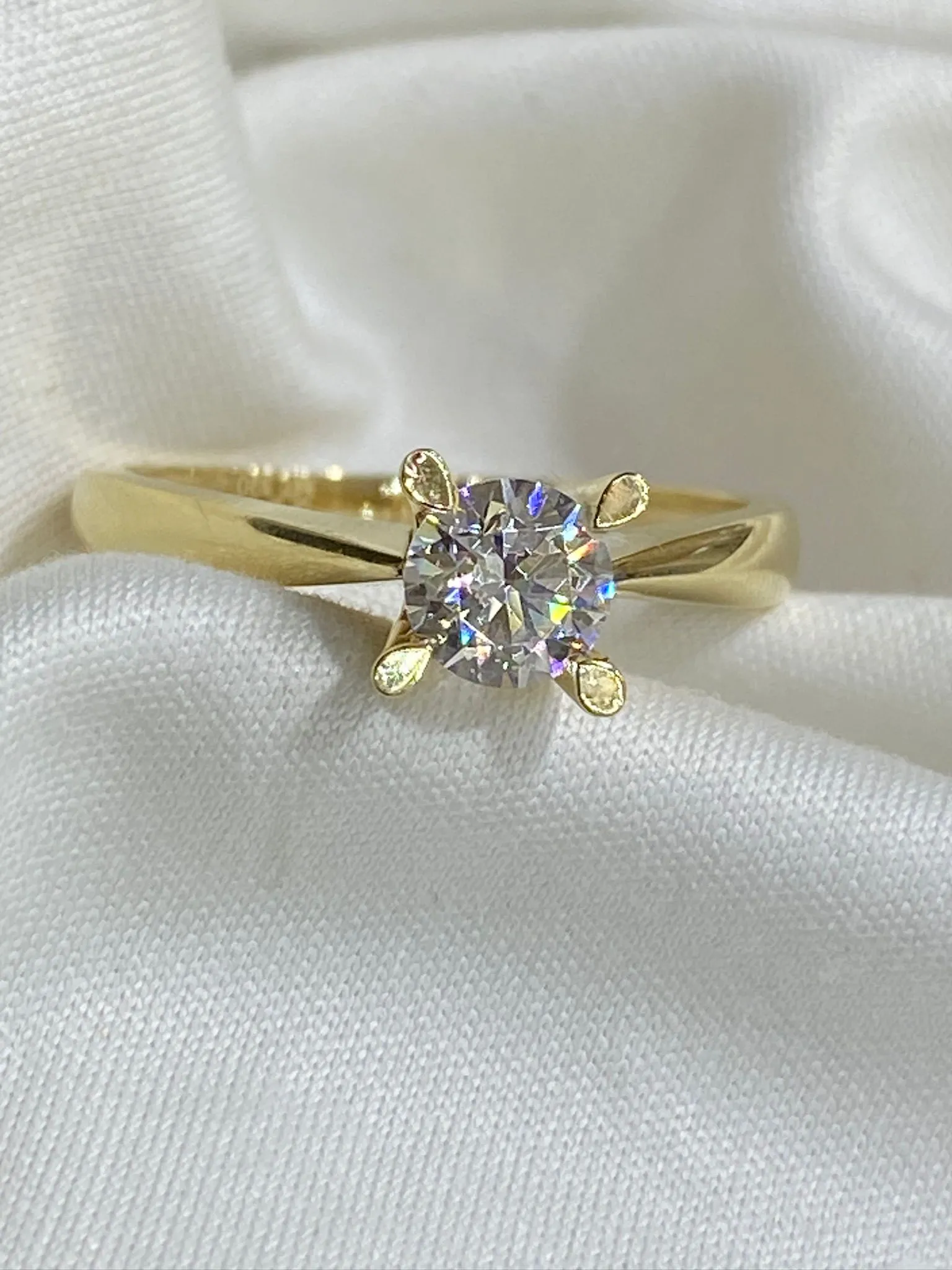 Favori Marka Tektaş Model Yüzük