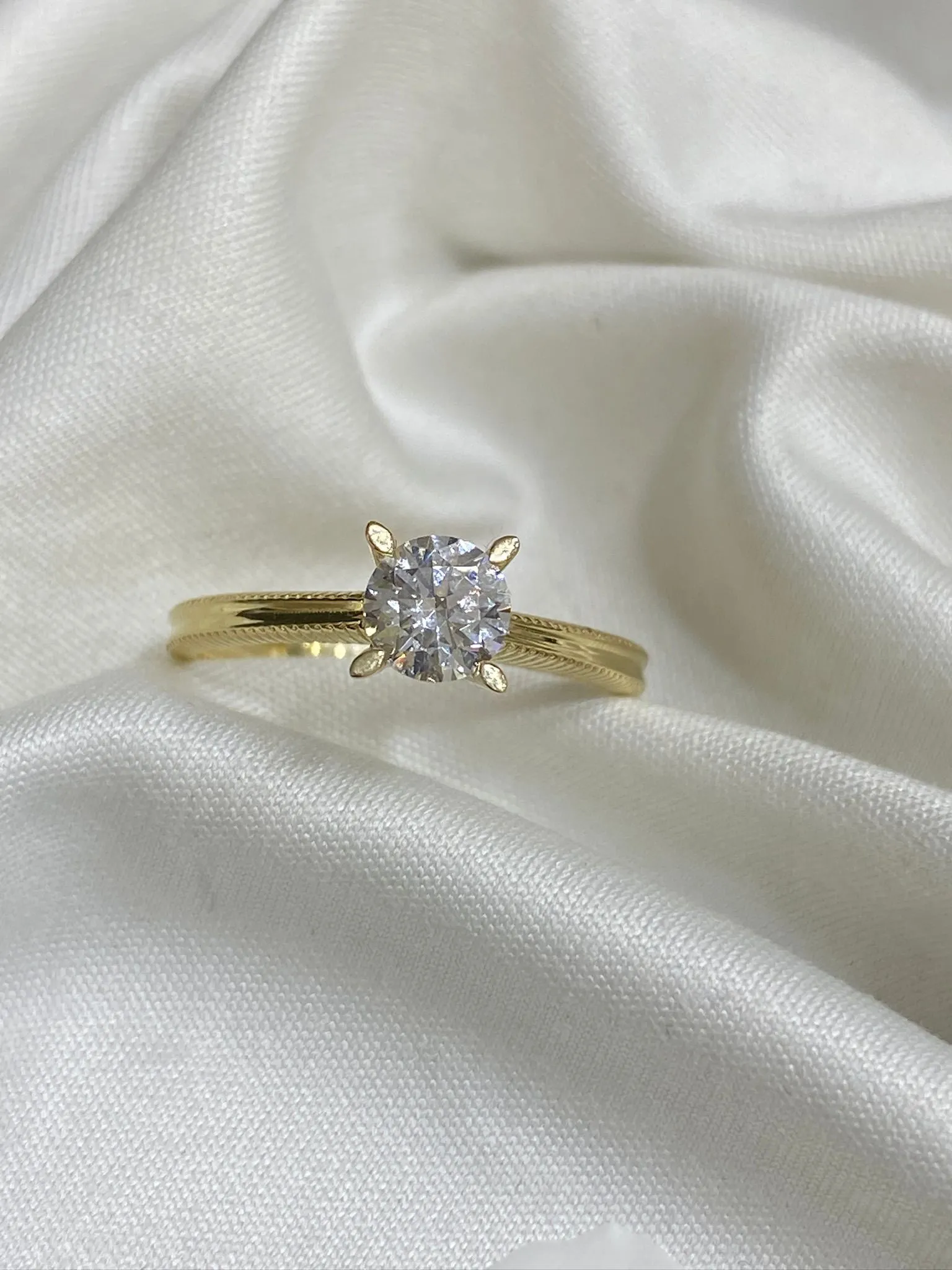 Favori Marka Tektaş Model Yüzük