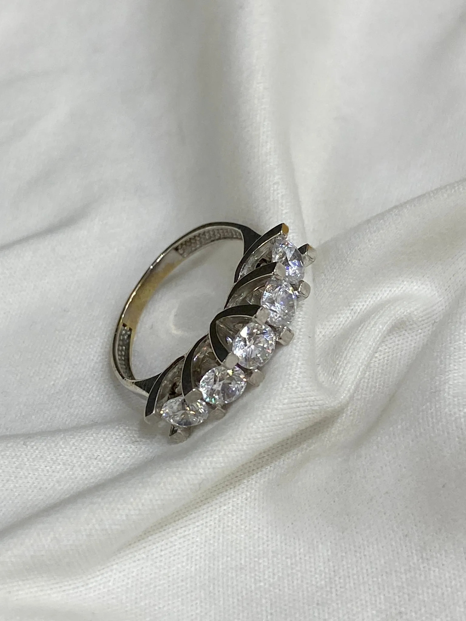 Favori Marka Beştaş Model Yüzük