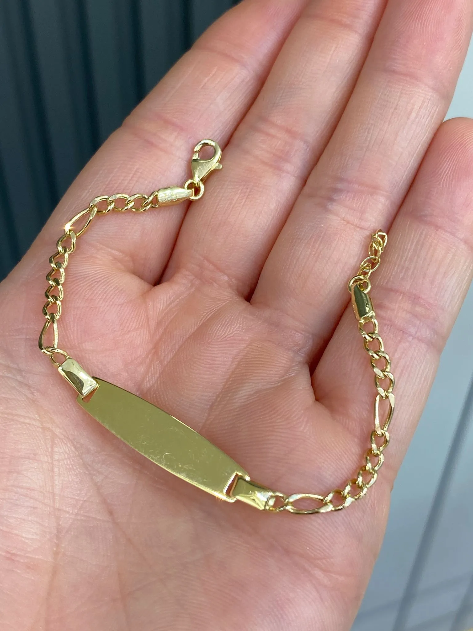 Favori Marka Plakalı Çocuk Model Bileklik