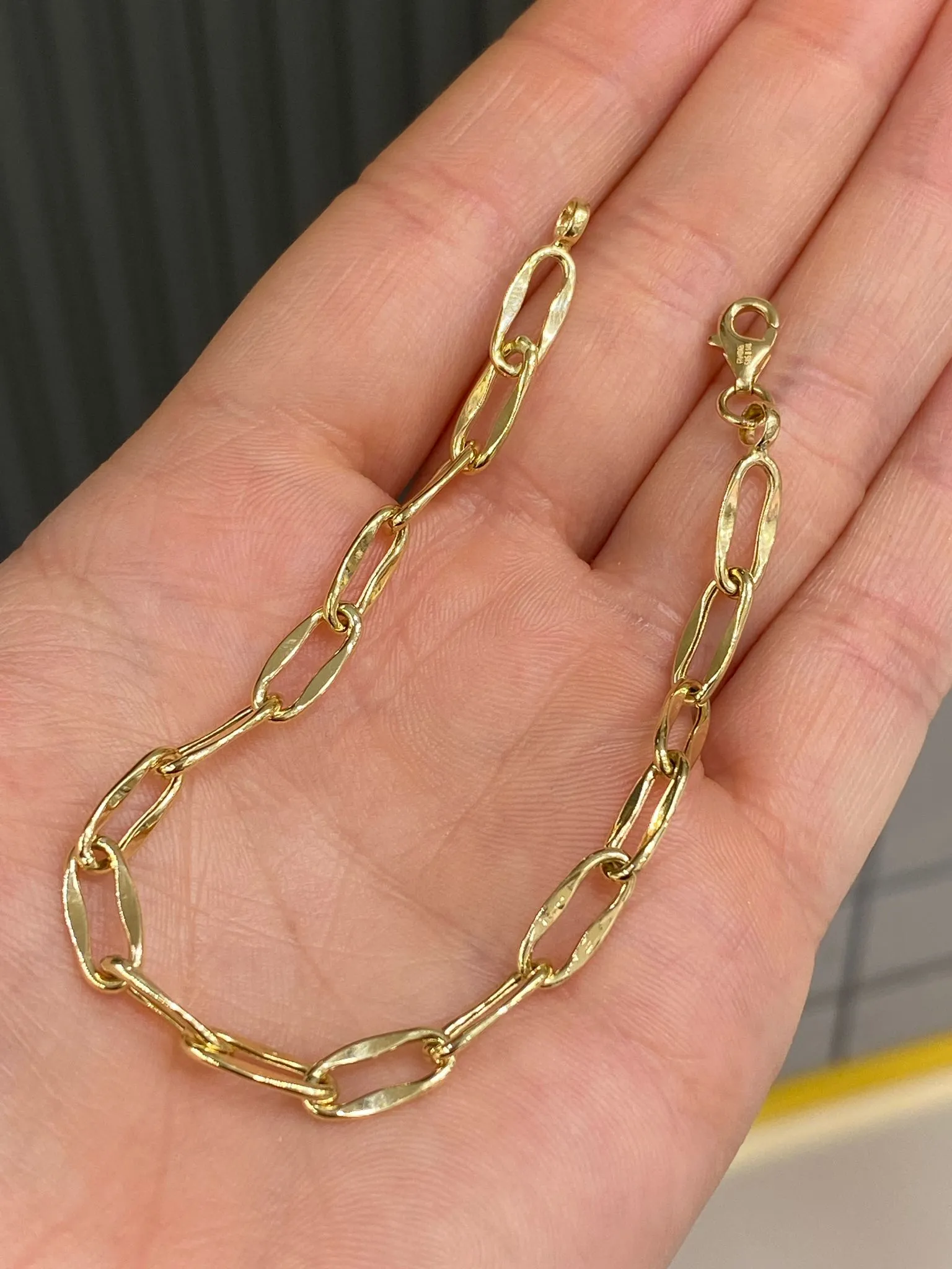 Favori Marka Hallow Model Bileklik