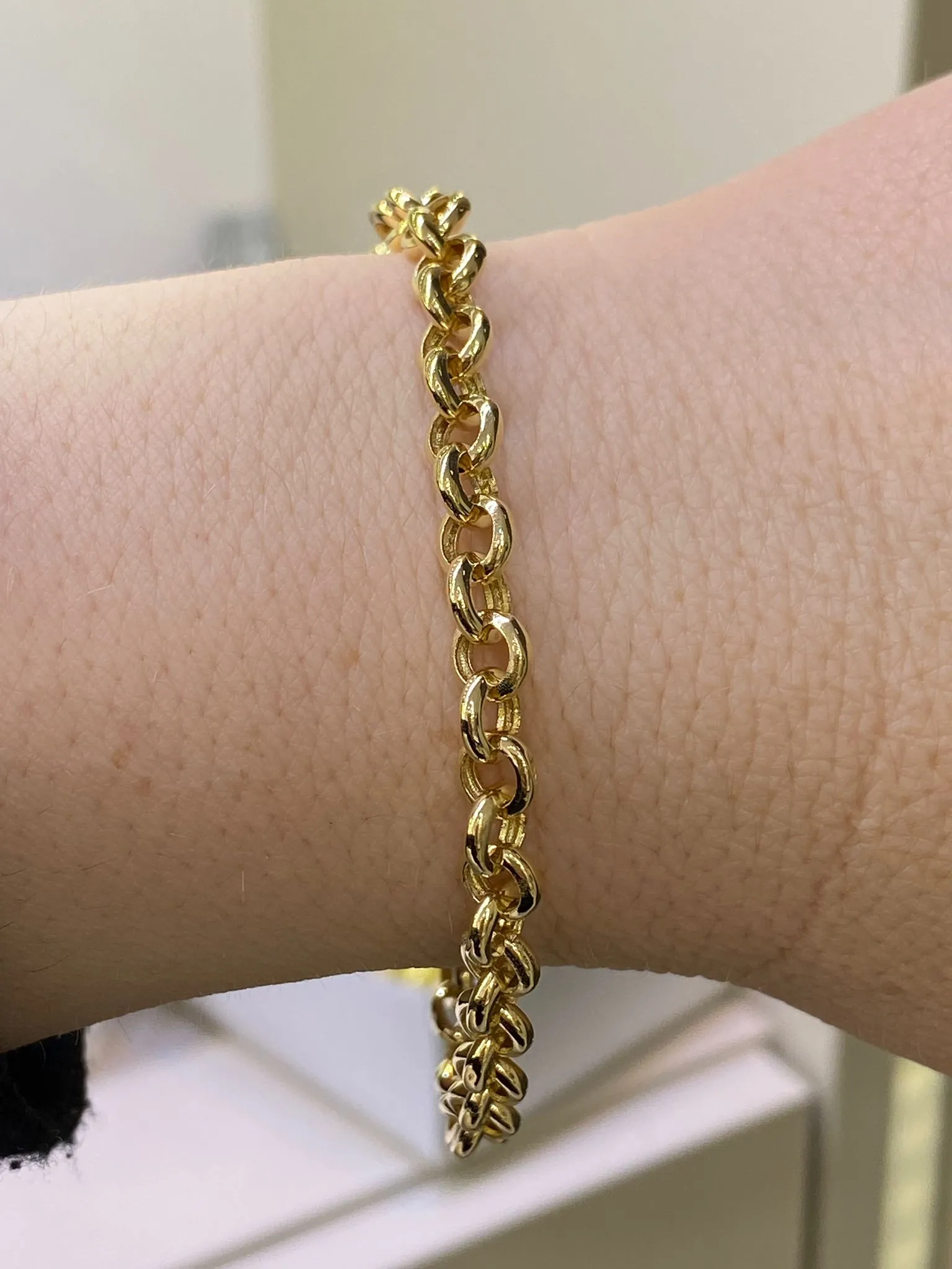 Favori Marka Doc Model Bileklik