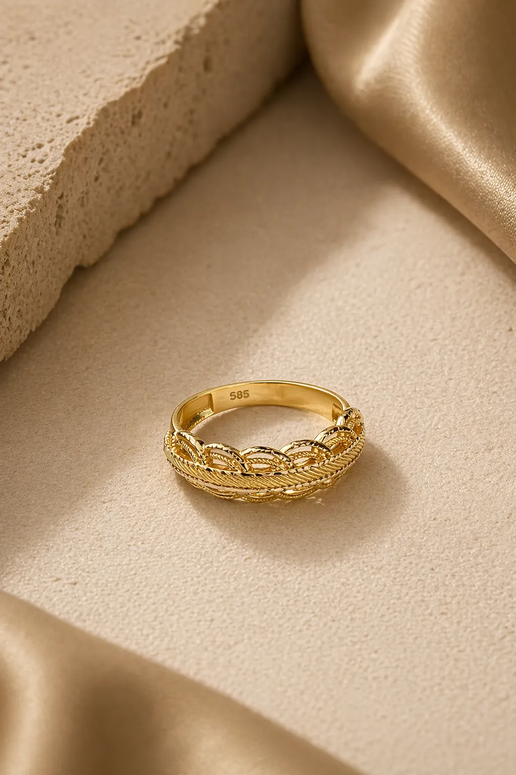 Favori Marka Sarı Renk Tasarım Model Yüzük