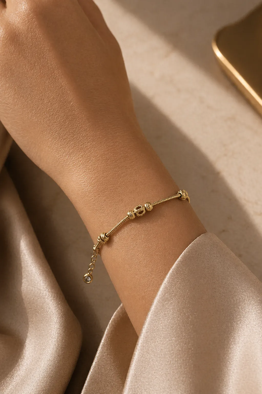 Favori Marka Tasarım Model Bileklik