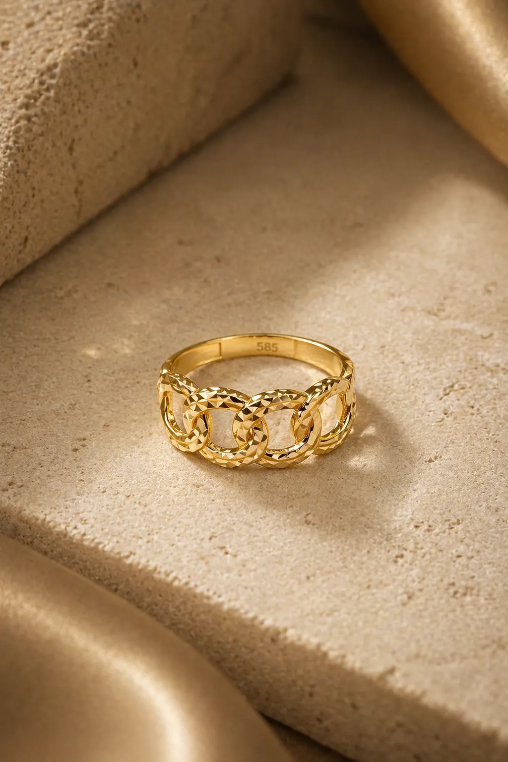 Favori Marka Tasarım Model Sarı Renk Yüzük