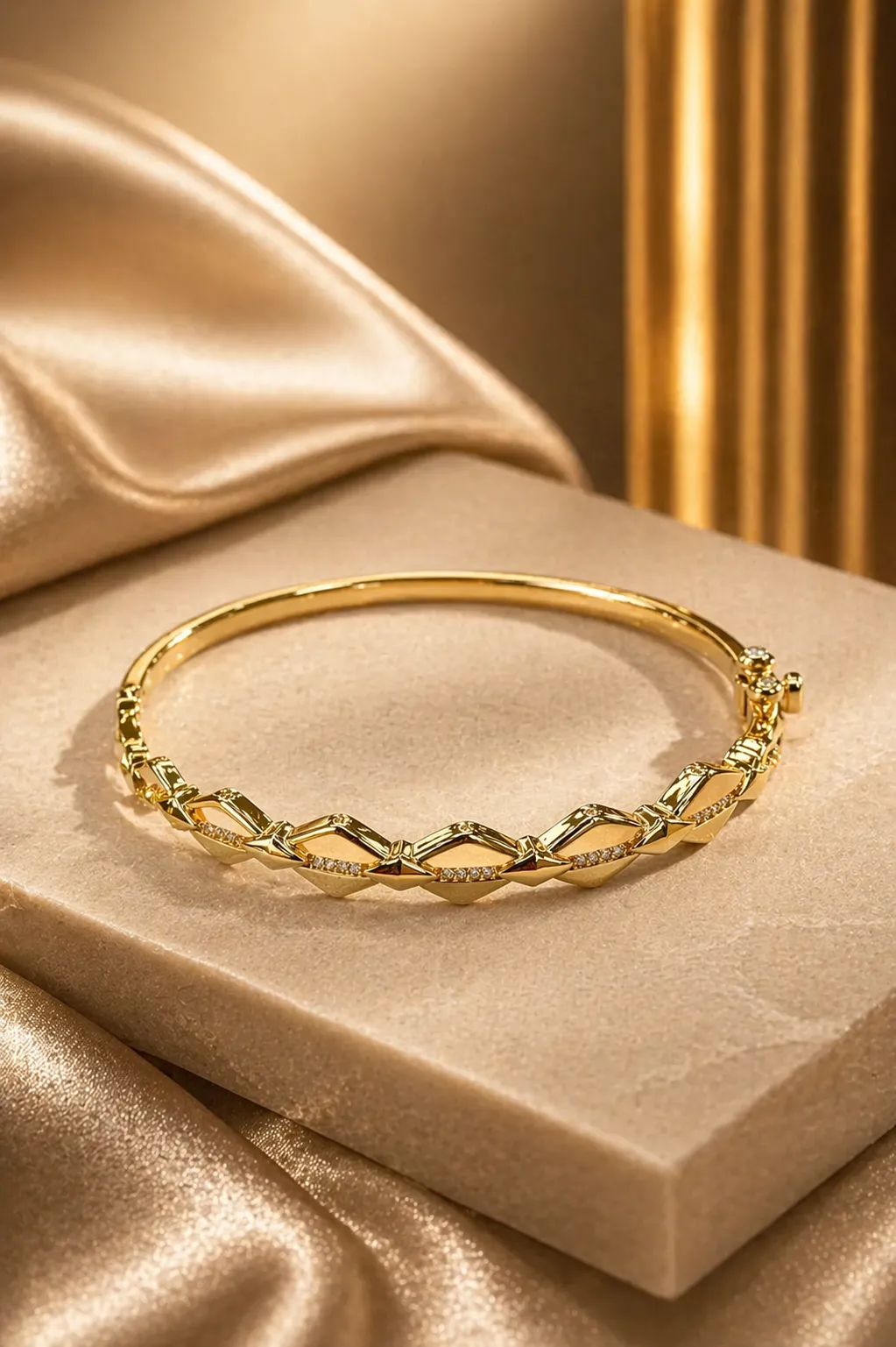 Favori Marka Tasarım Kelepçe