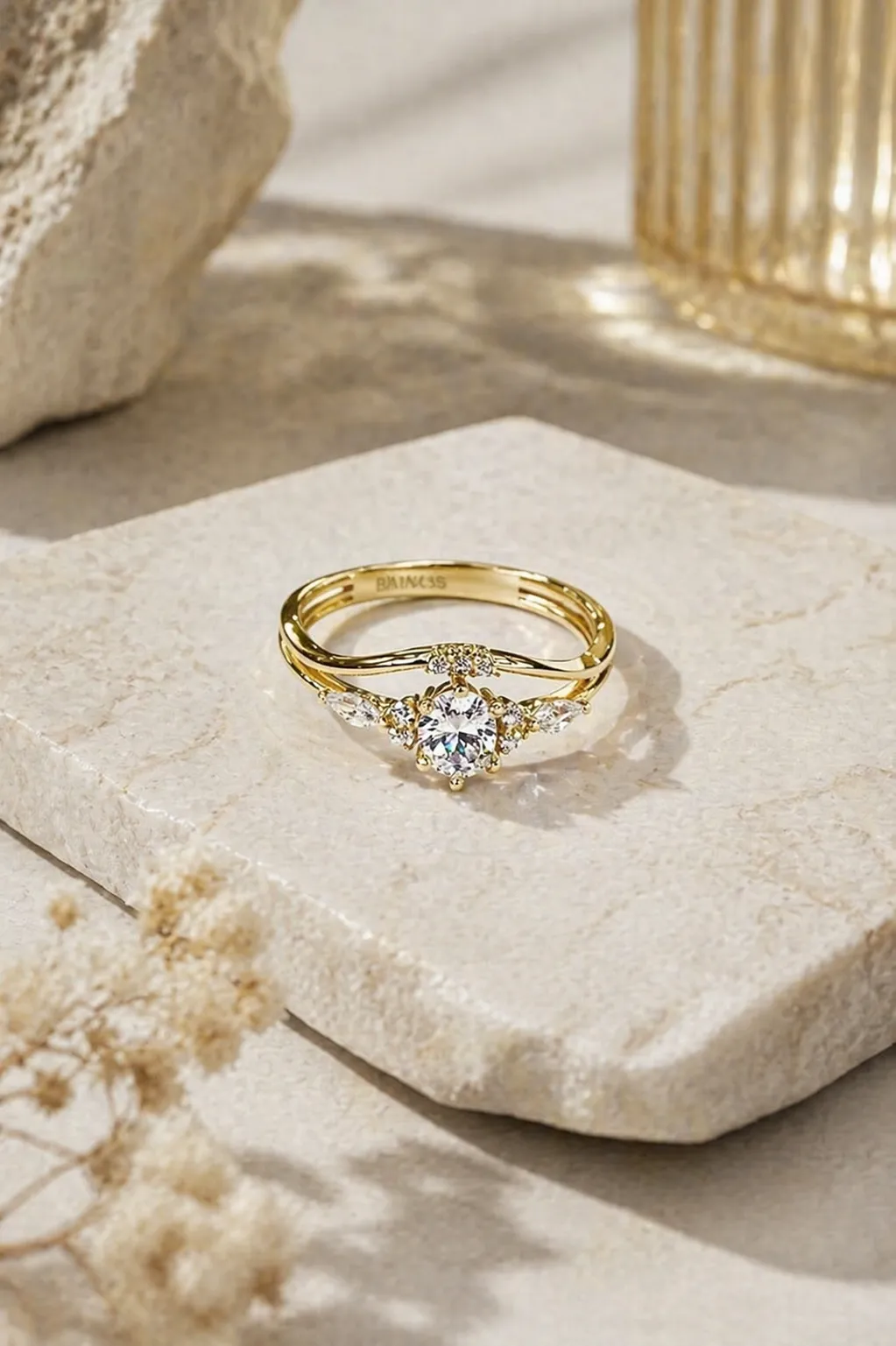 Favori Marka Tasarım Model Tek Taş Yüzük