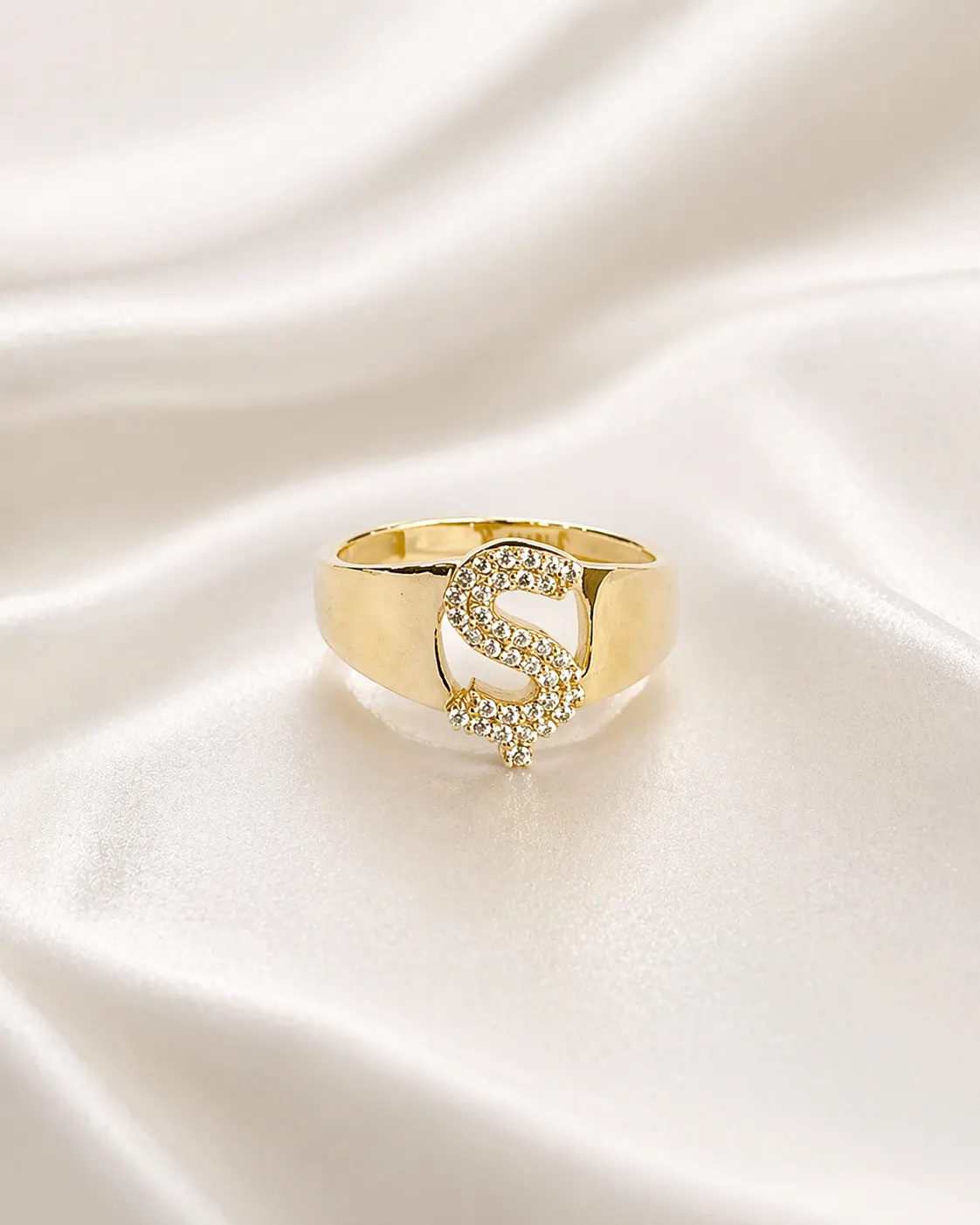 Favori Marka Ş Harfi Yüzük