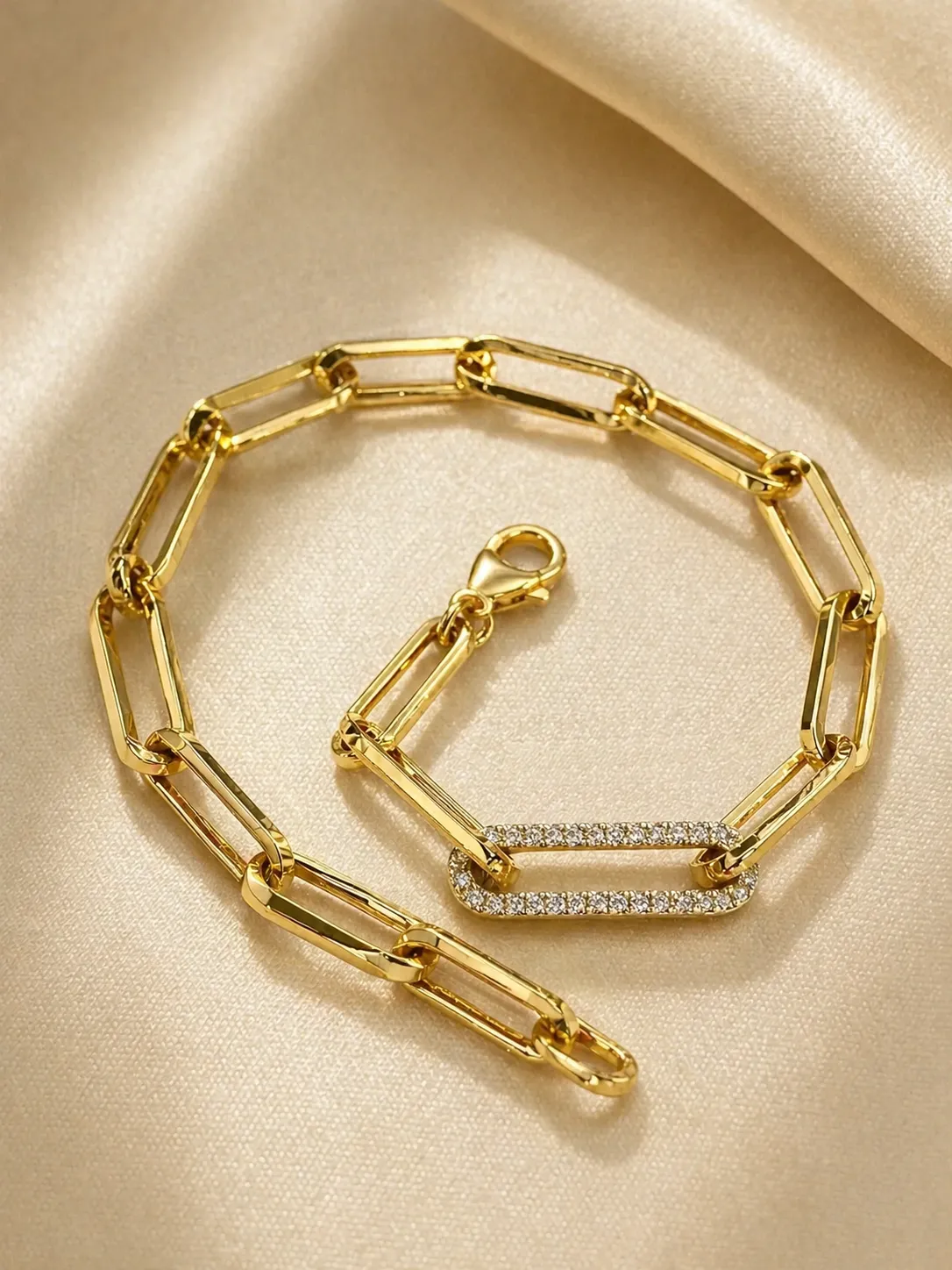 Favori Marka İtalyan Model Bileklik