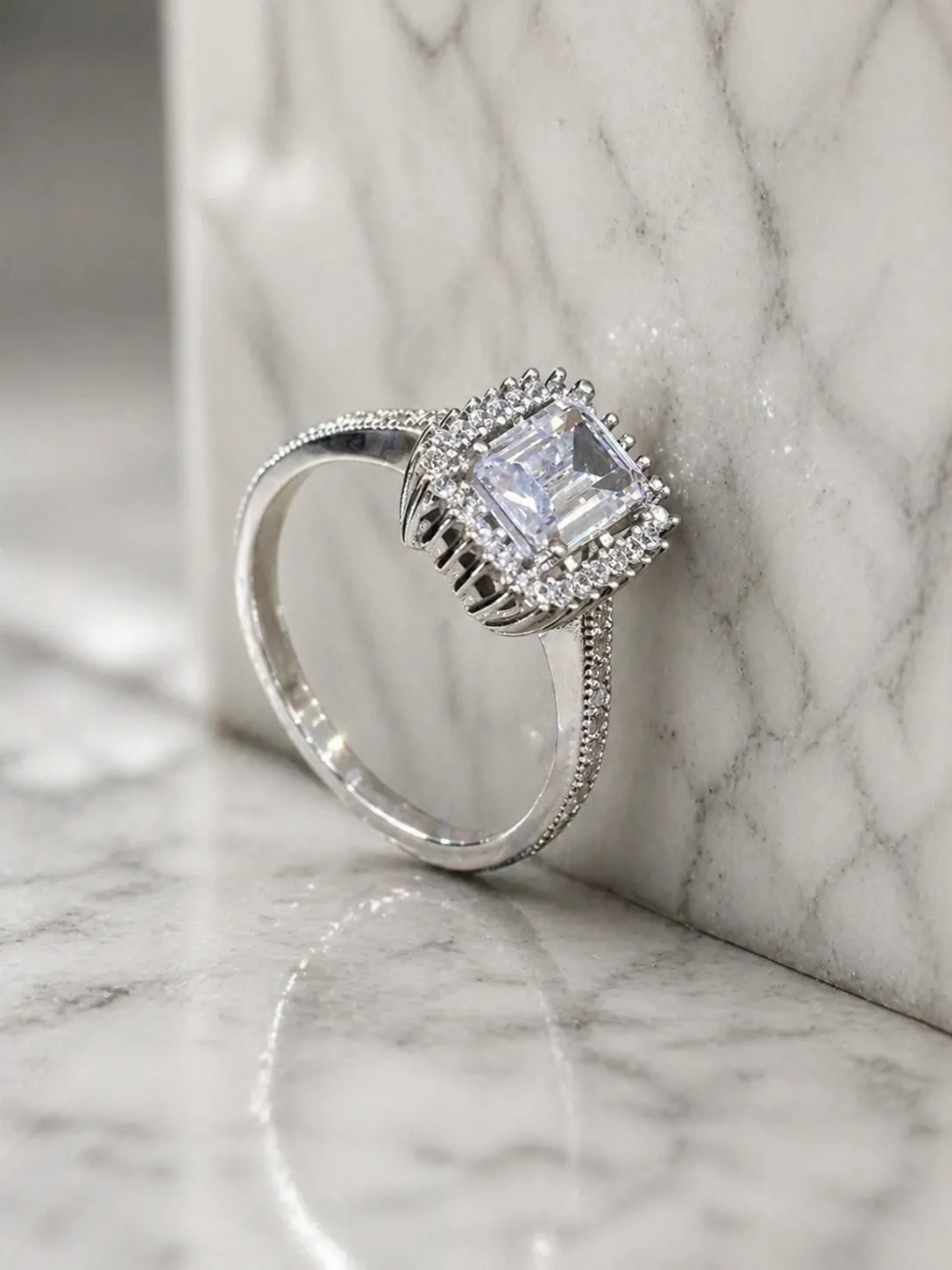 Favori Marka Baget Model Yüzük