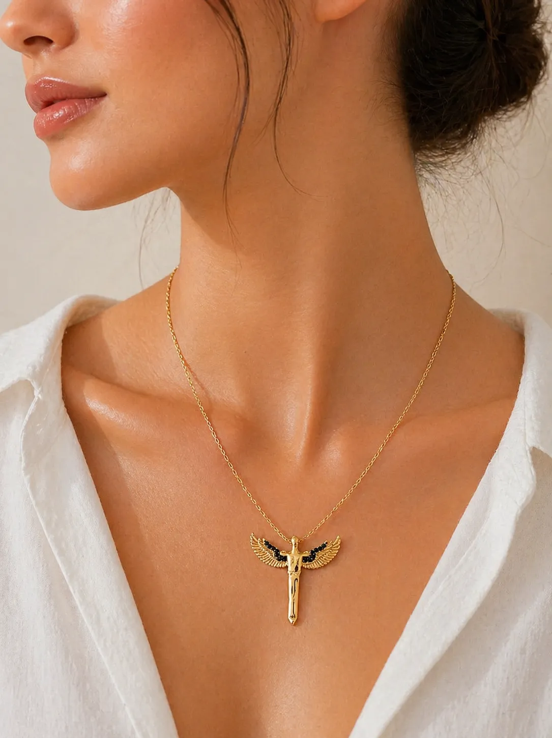Favori Marka Fantezi Model Uçlu Kolye