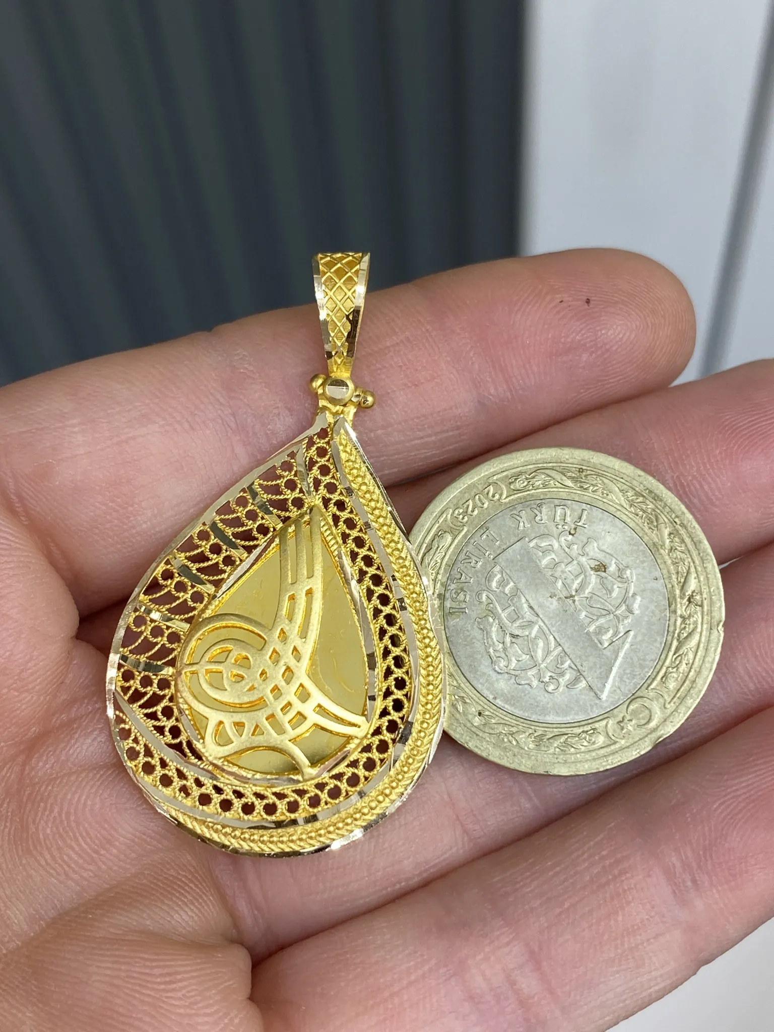 Favori Marka Tuğra Model Uç