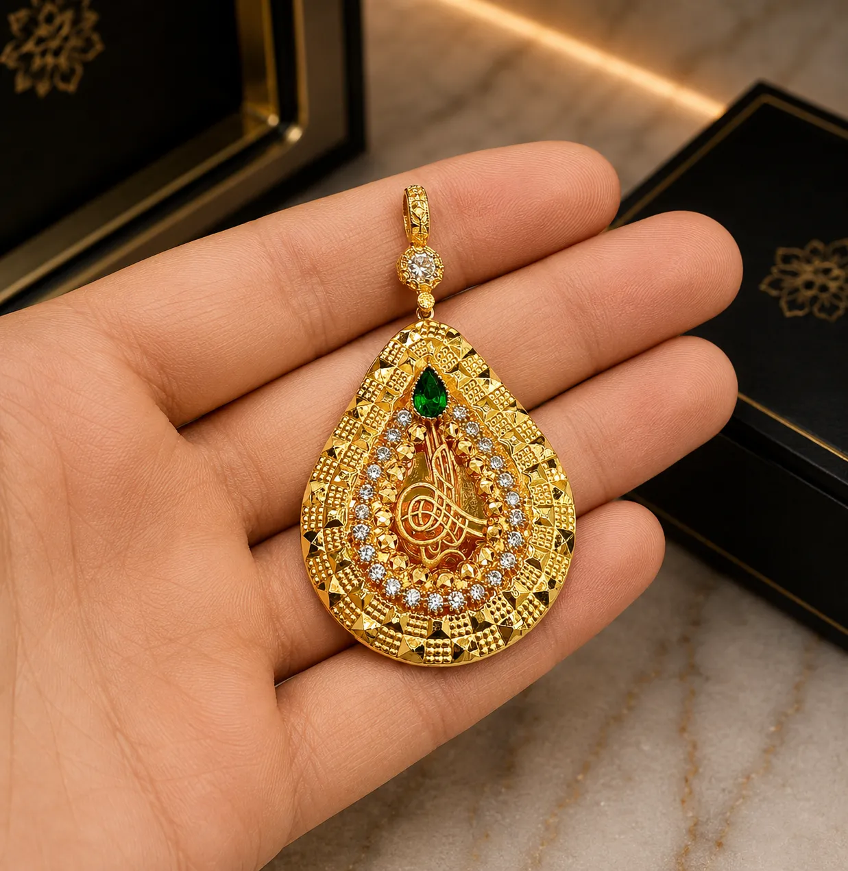 Favori Marka Tuğralı Model Uç 
