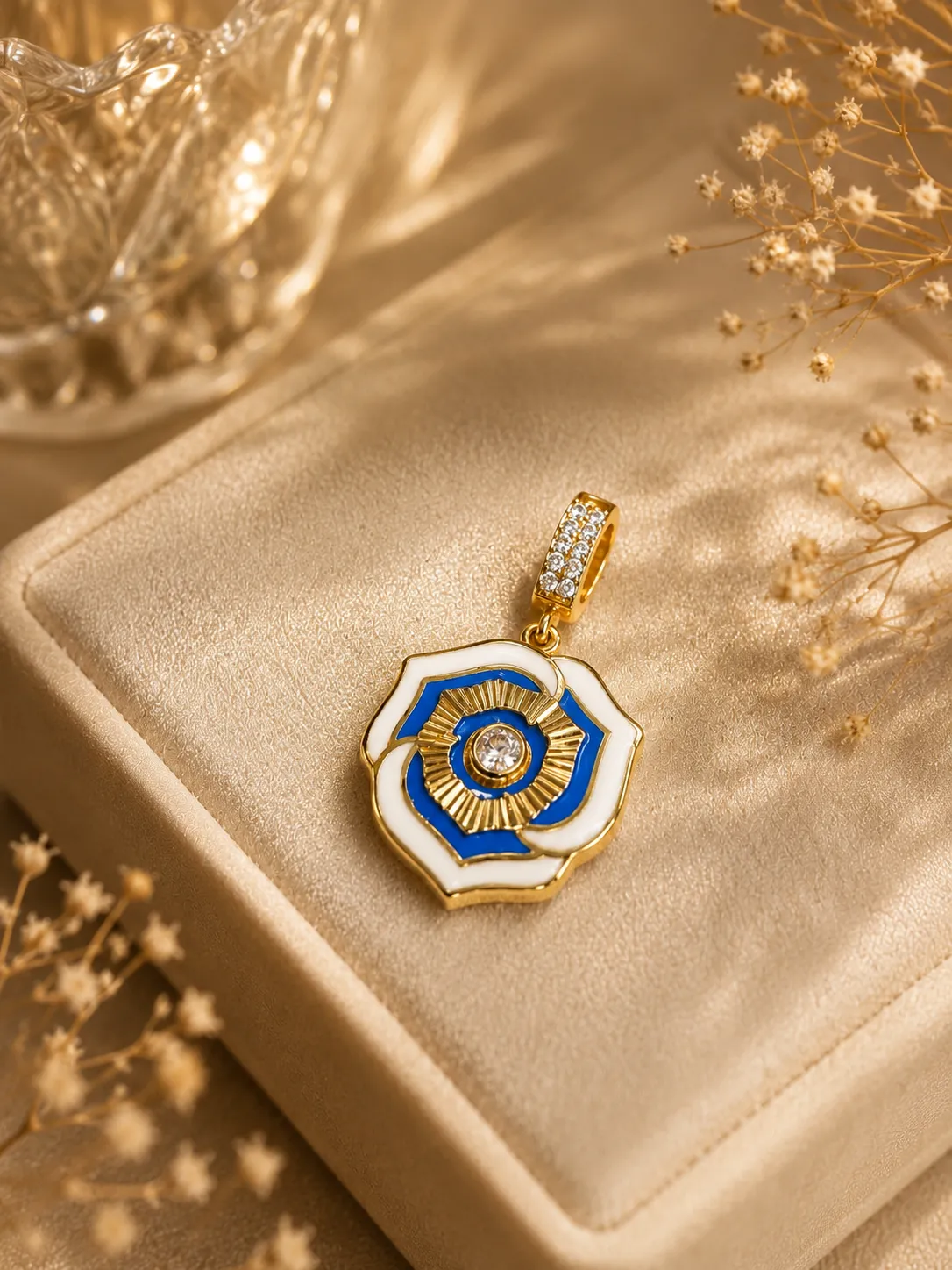 Favori Marka Charm Model Uç