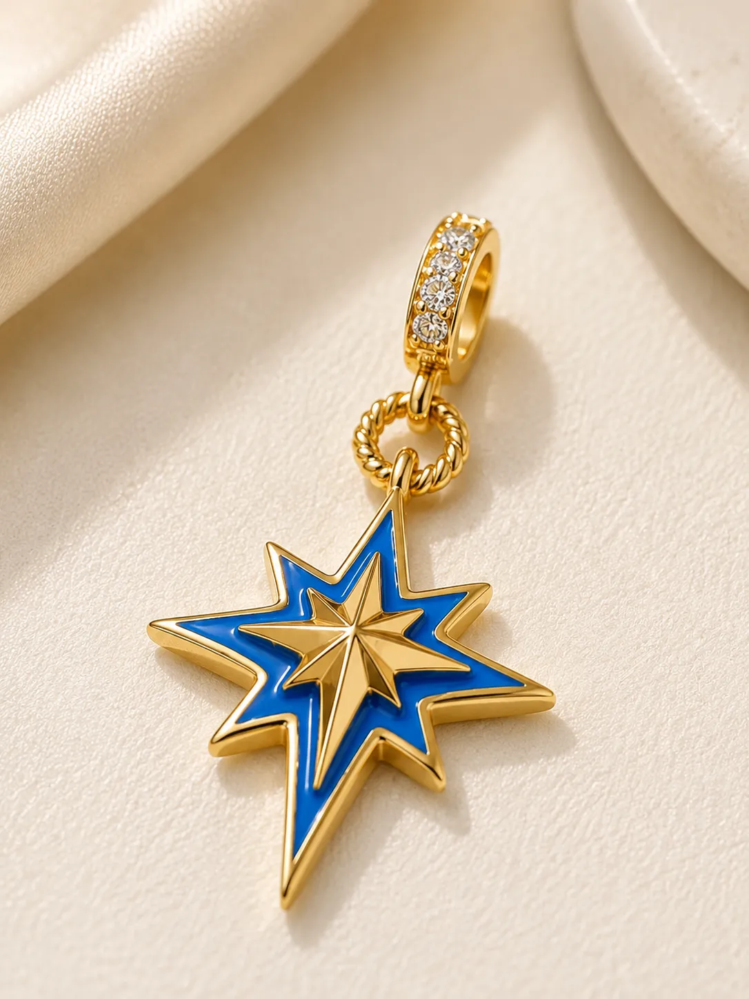 Favori Marka Charm Model Uç