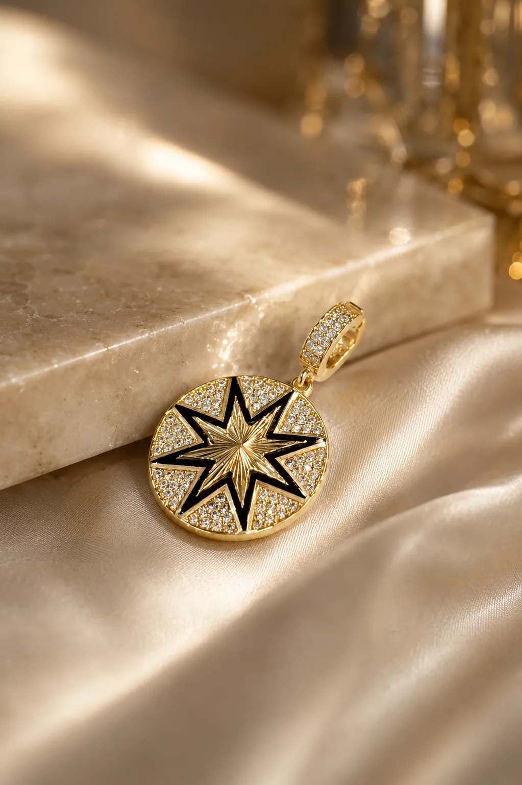 Favori Marka Charm Model Uç