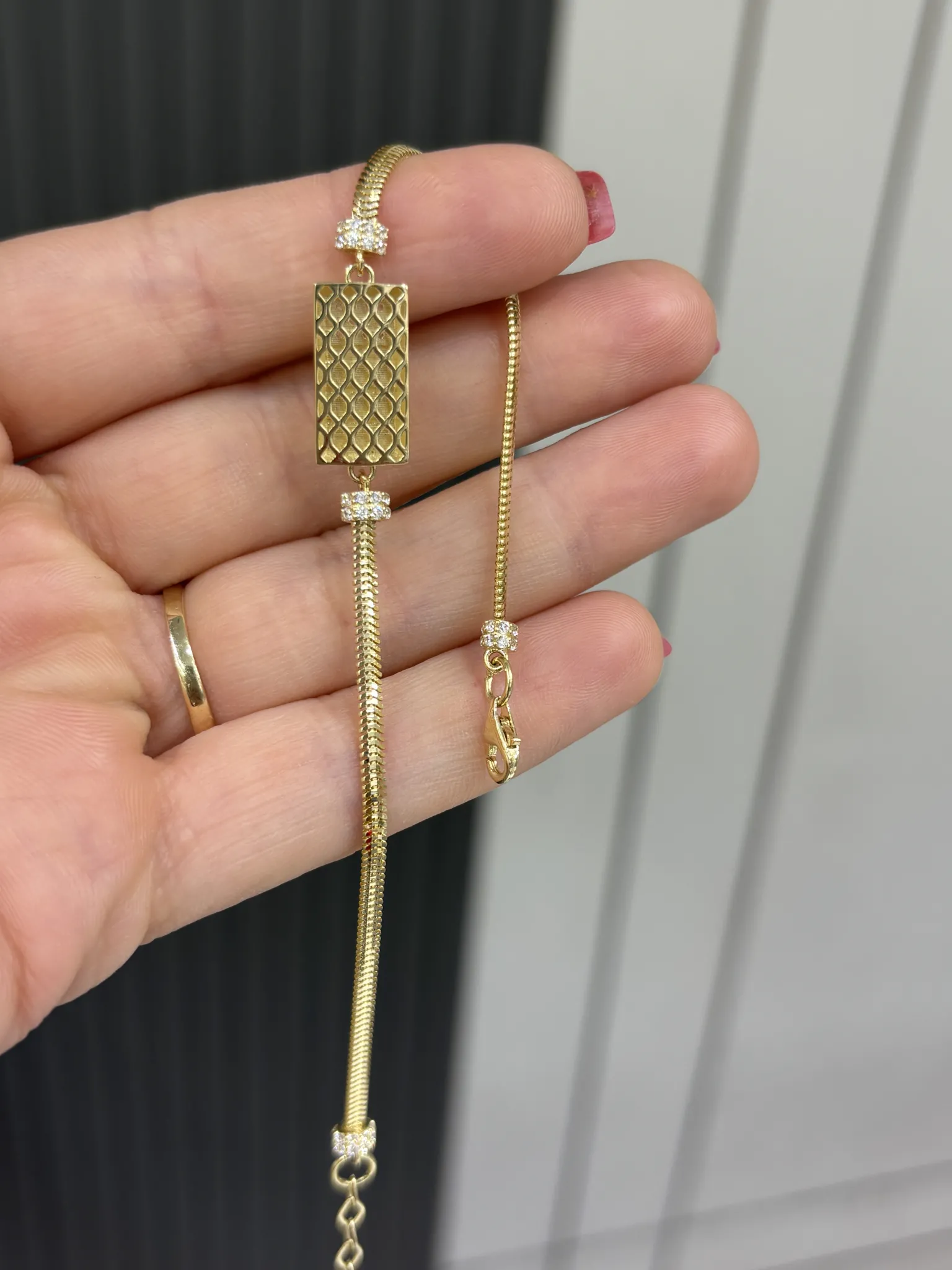 Favori Marka Külçe Model Bileklik 